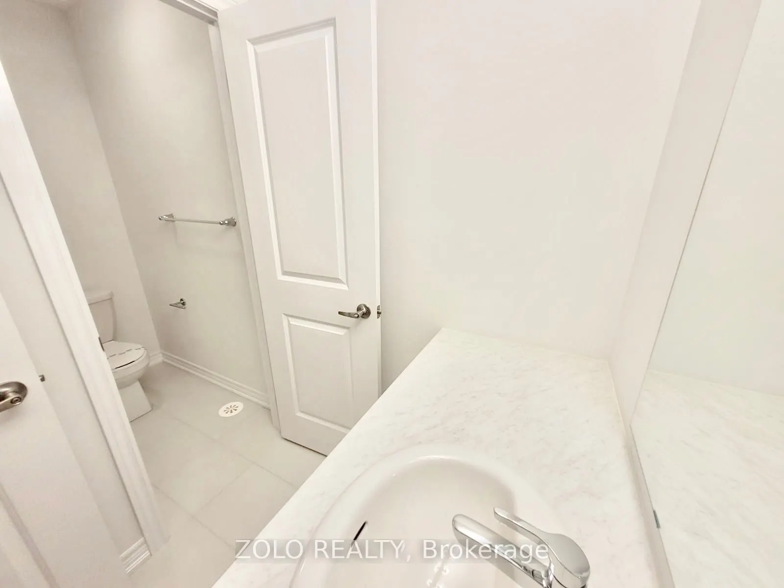 7 Sorbara Way
