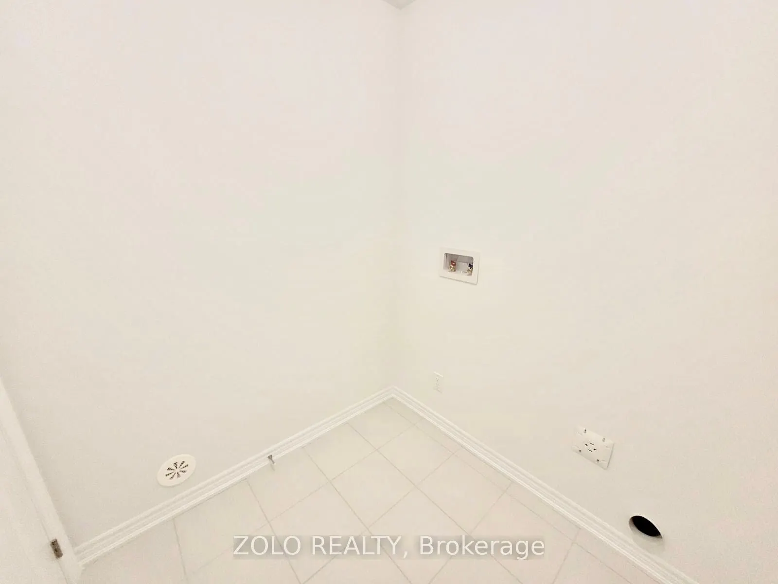 7 Sorbara Way