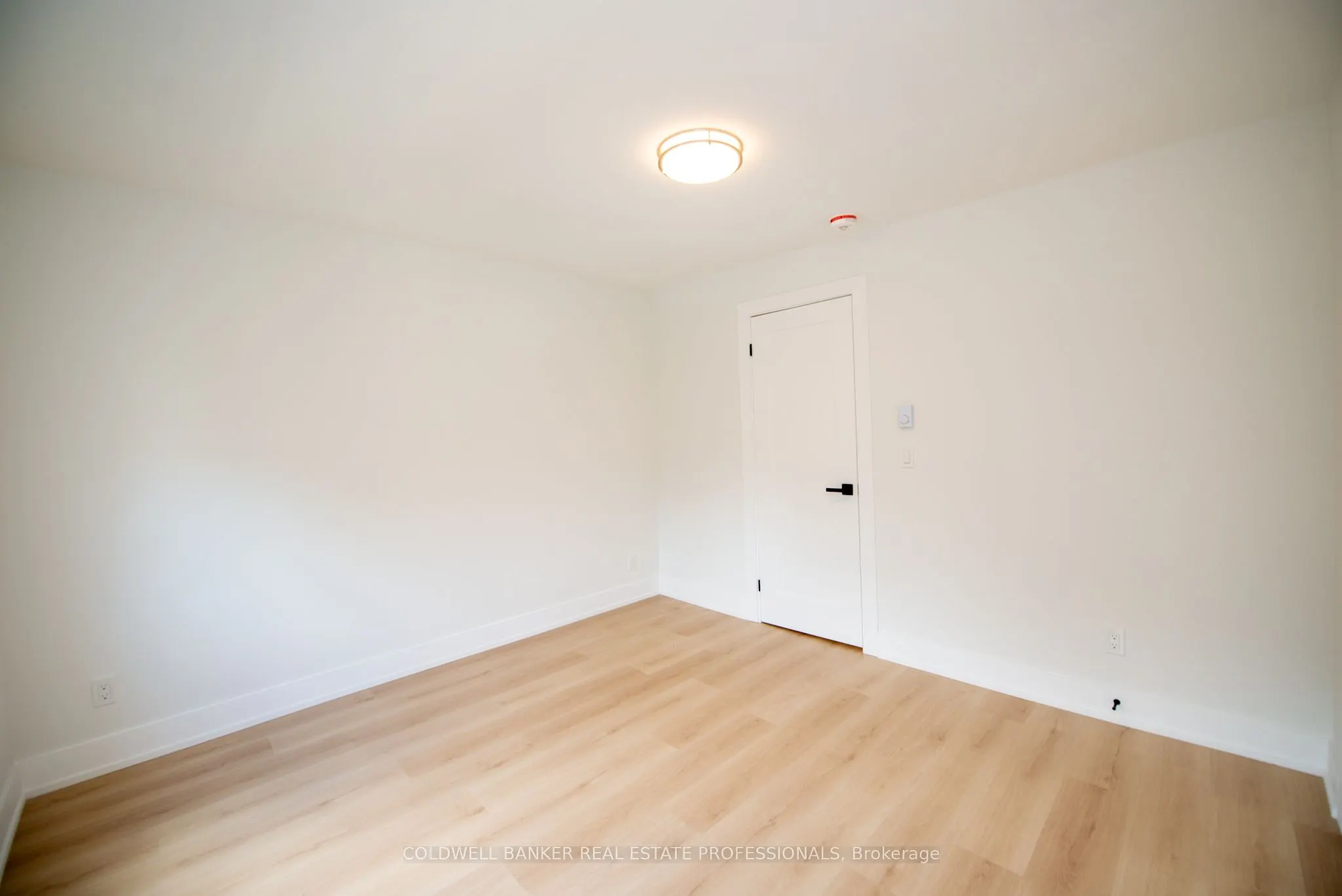 214 Simpson Avenue, #Upper