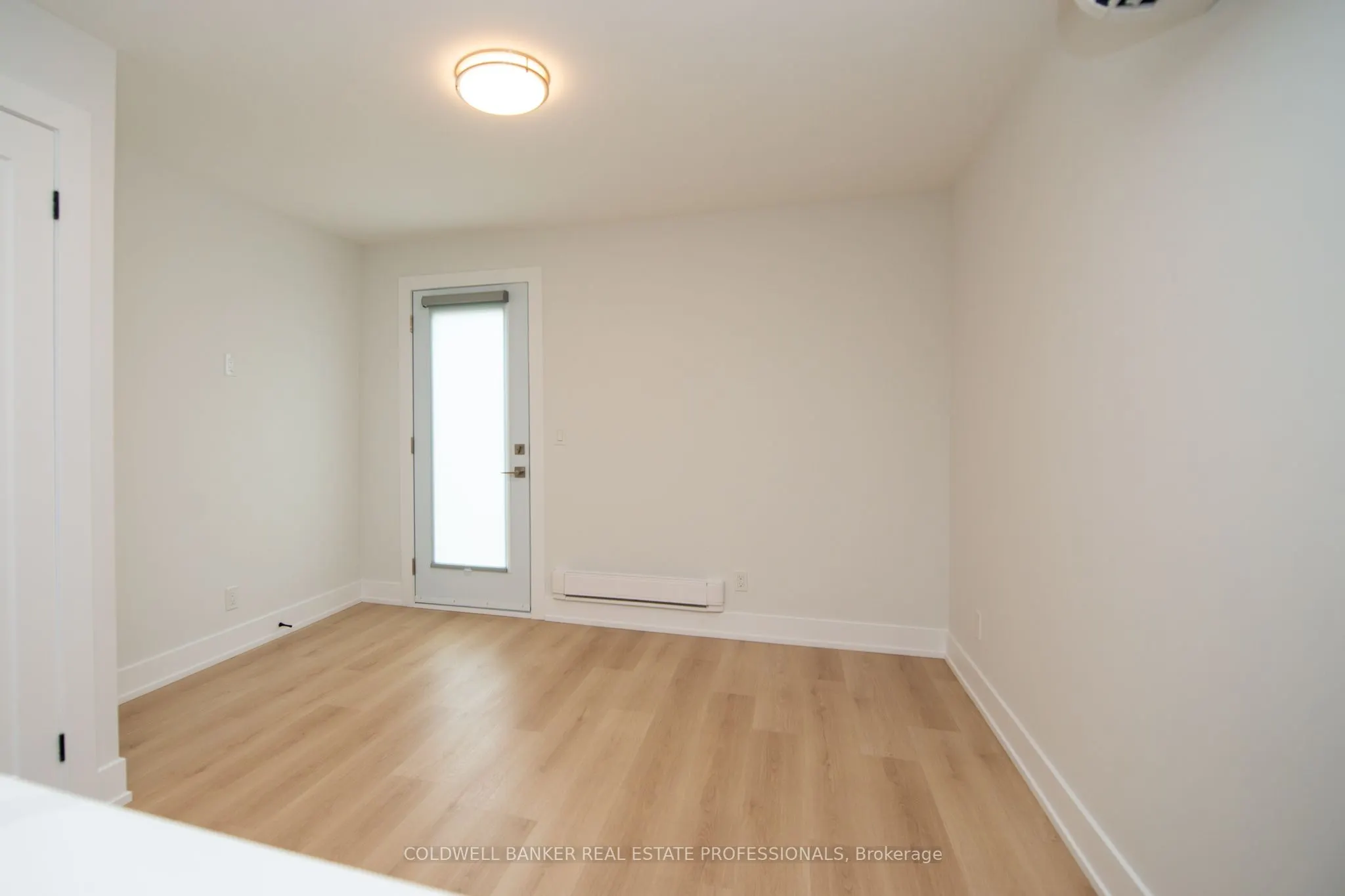 214 Simpson Avenue, #Upper