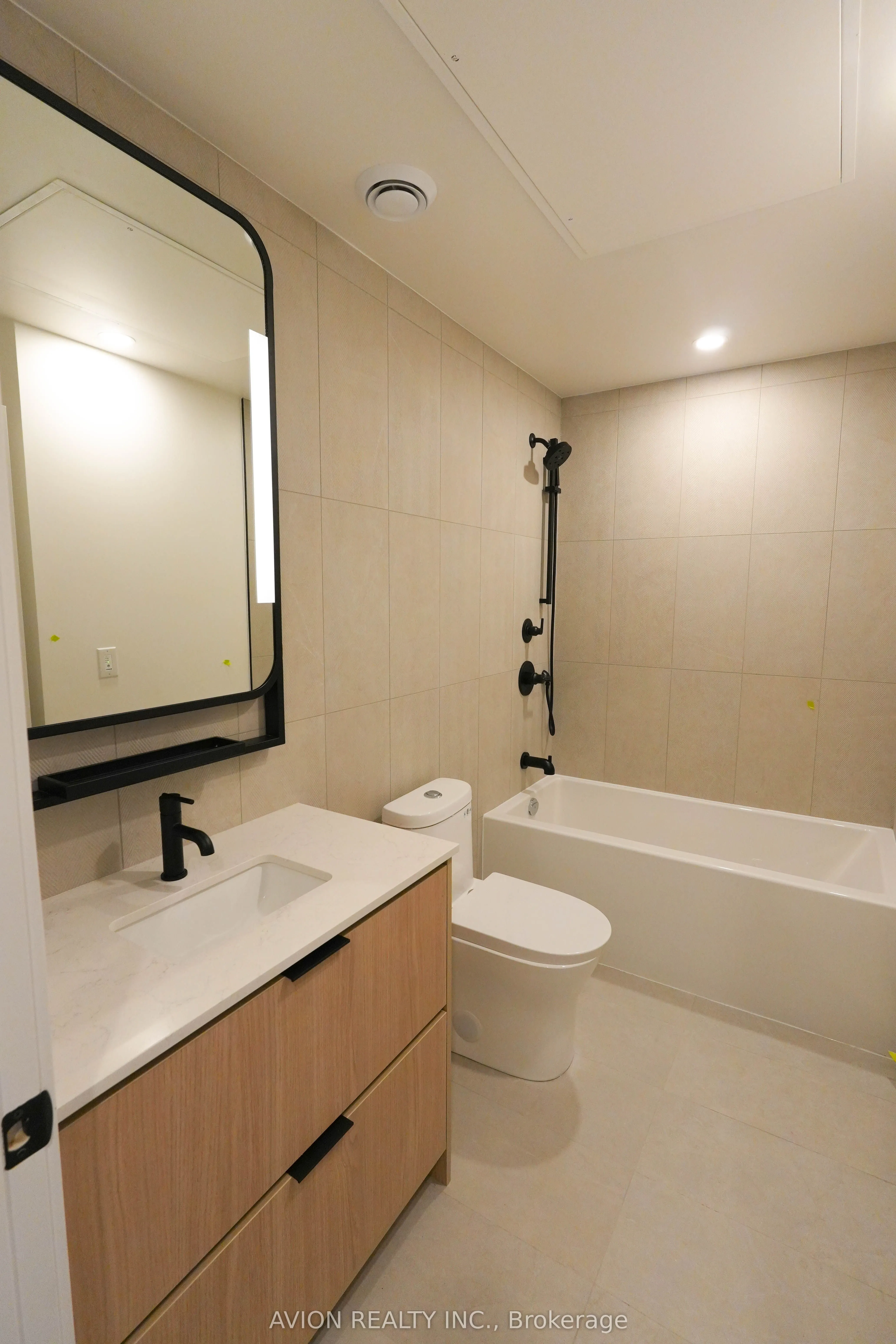 1050 Eastern Avenue, #1315