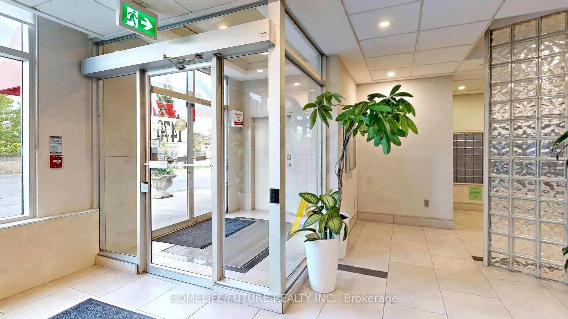 1470 Midland Avenue, #1506