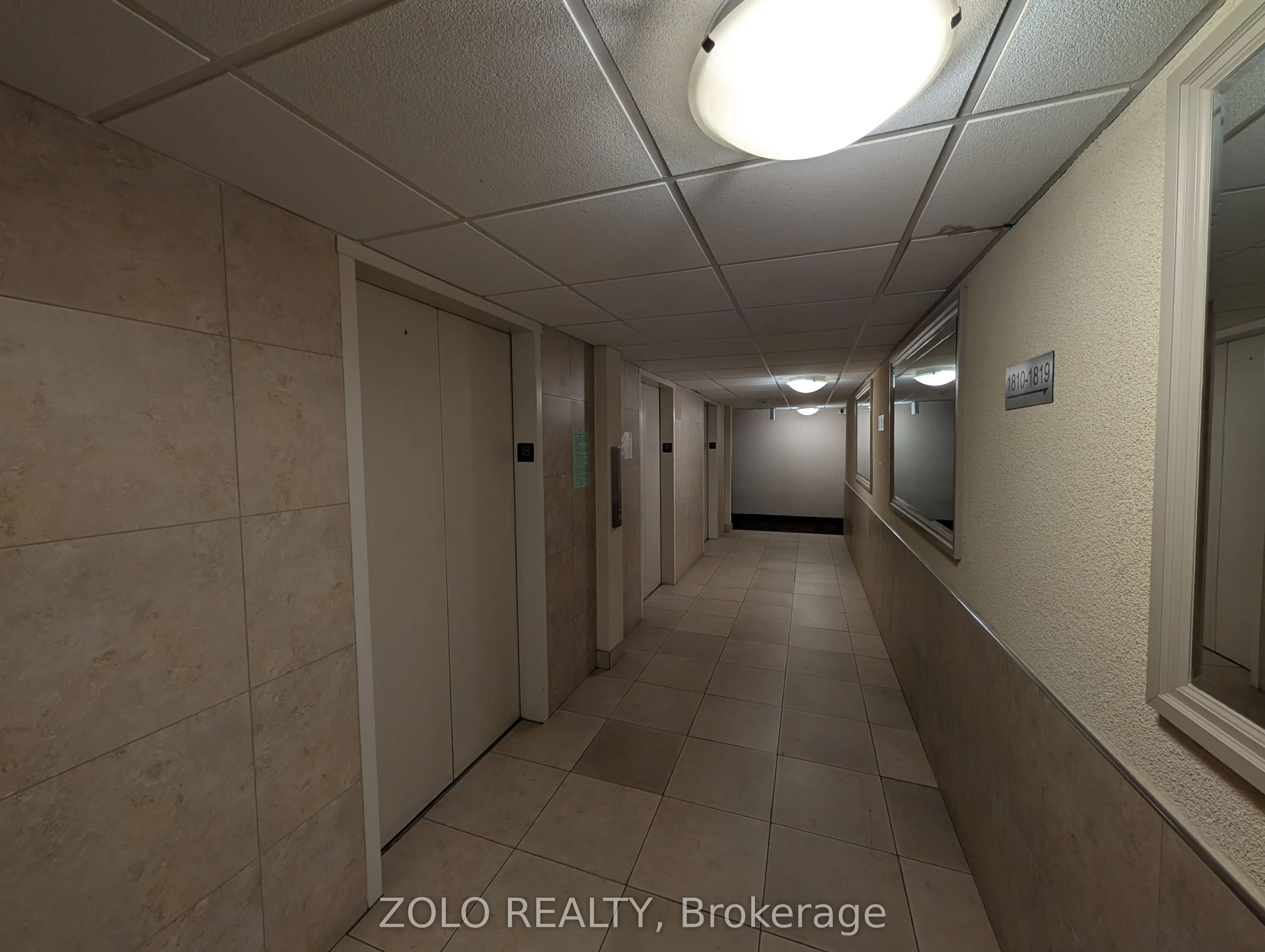 5 Massey Square, #1801