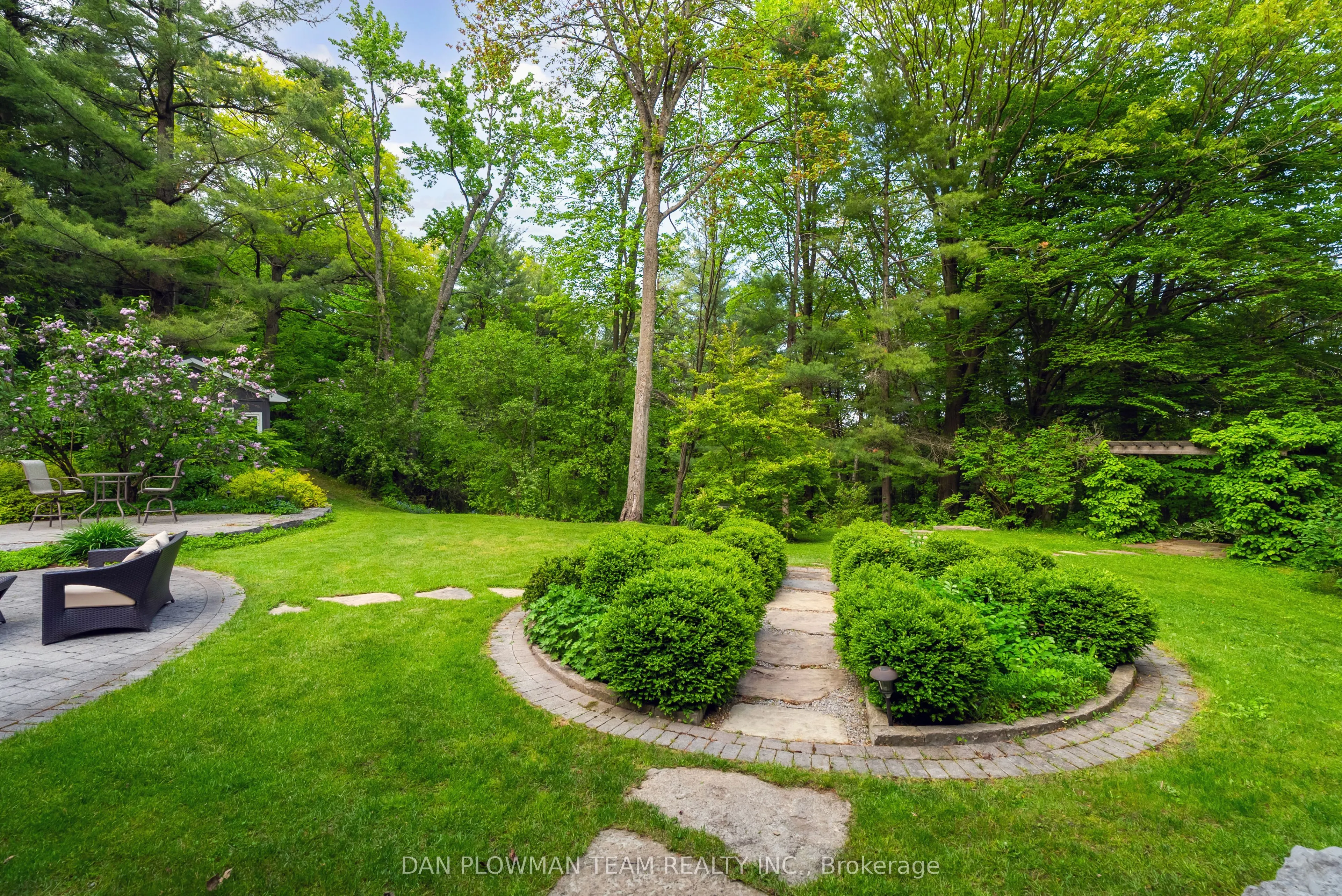 5 Sumac Road