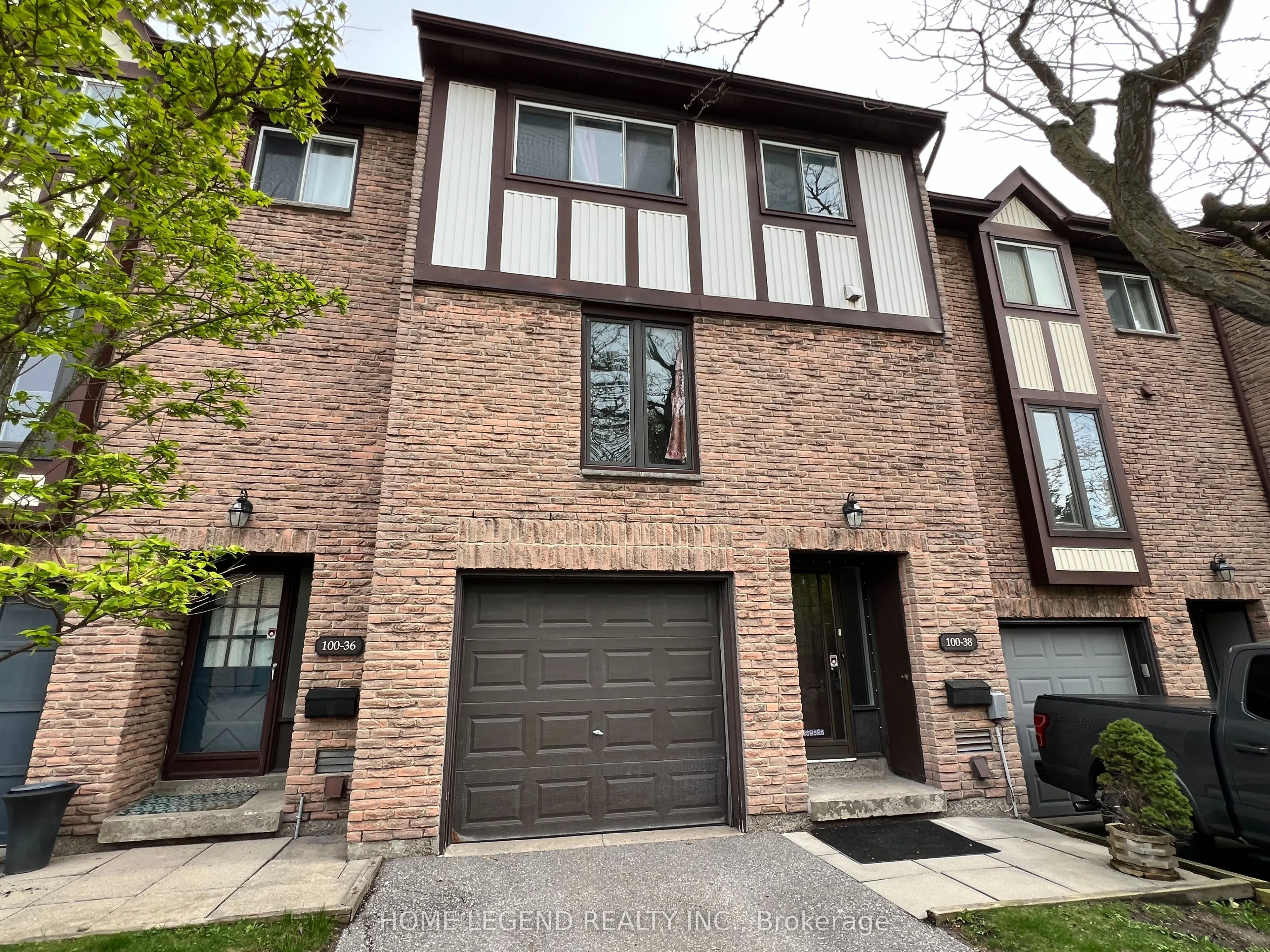 100 Burrows Hall Boulevard, #38