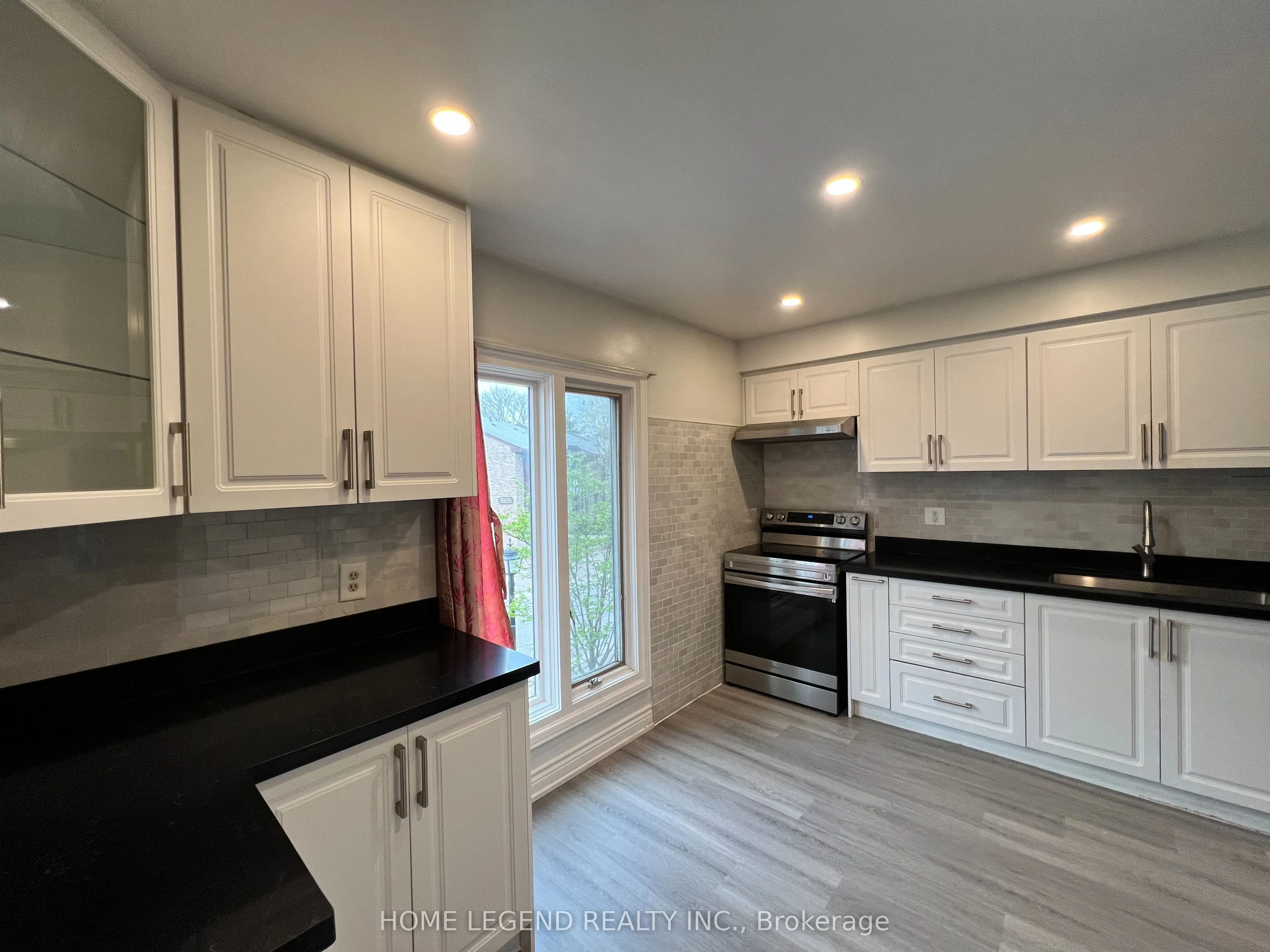 100 Burrows Hall Boulevard, #38