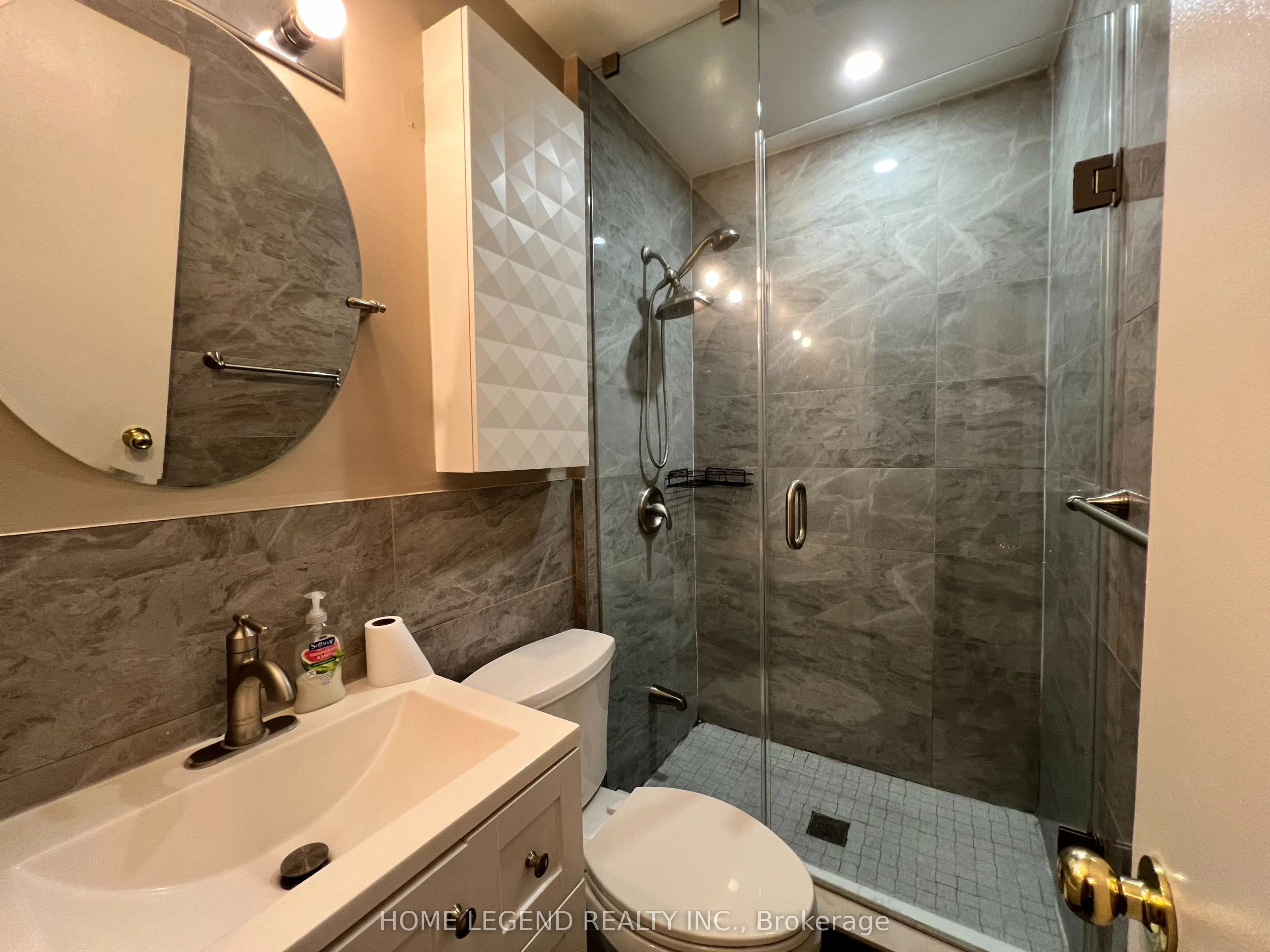 100 Burrows Hall Boulevard, #38