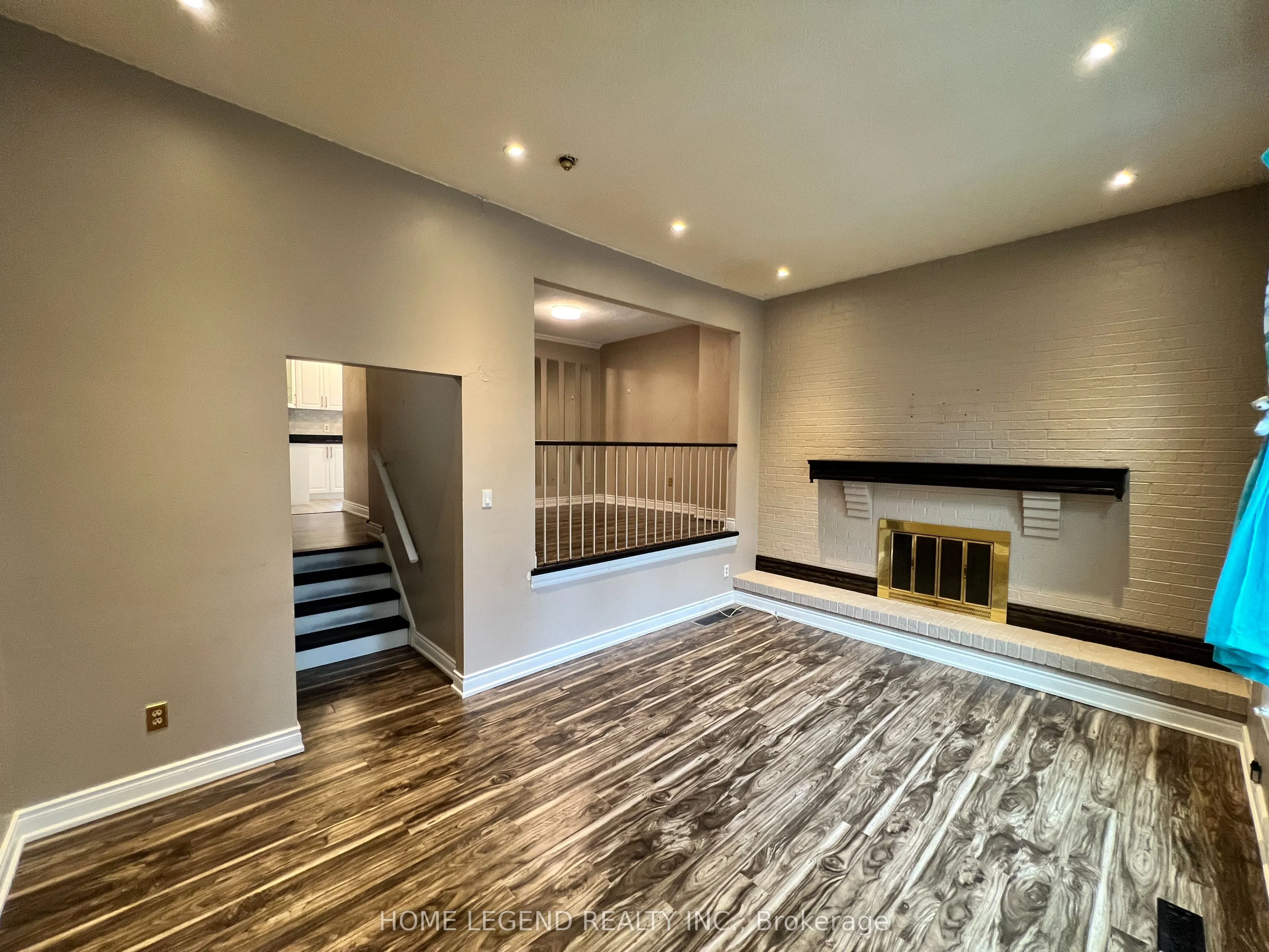 100 Burrows Hall Boulevard, #38