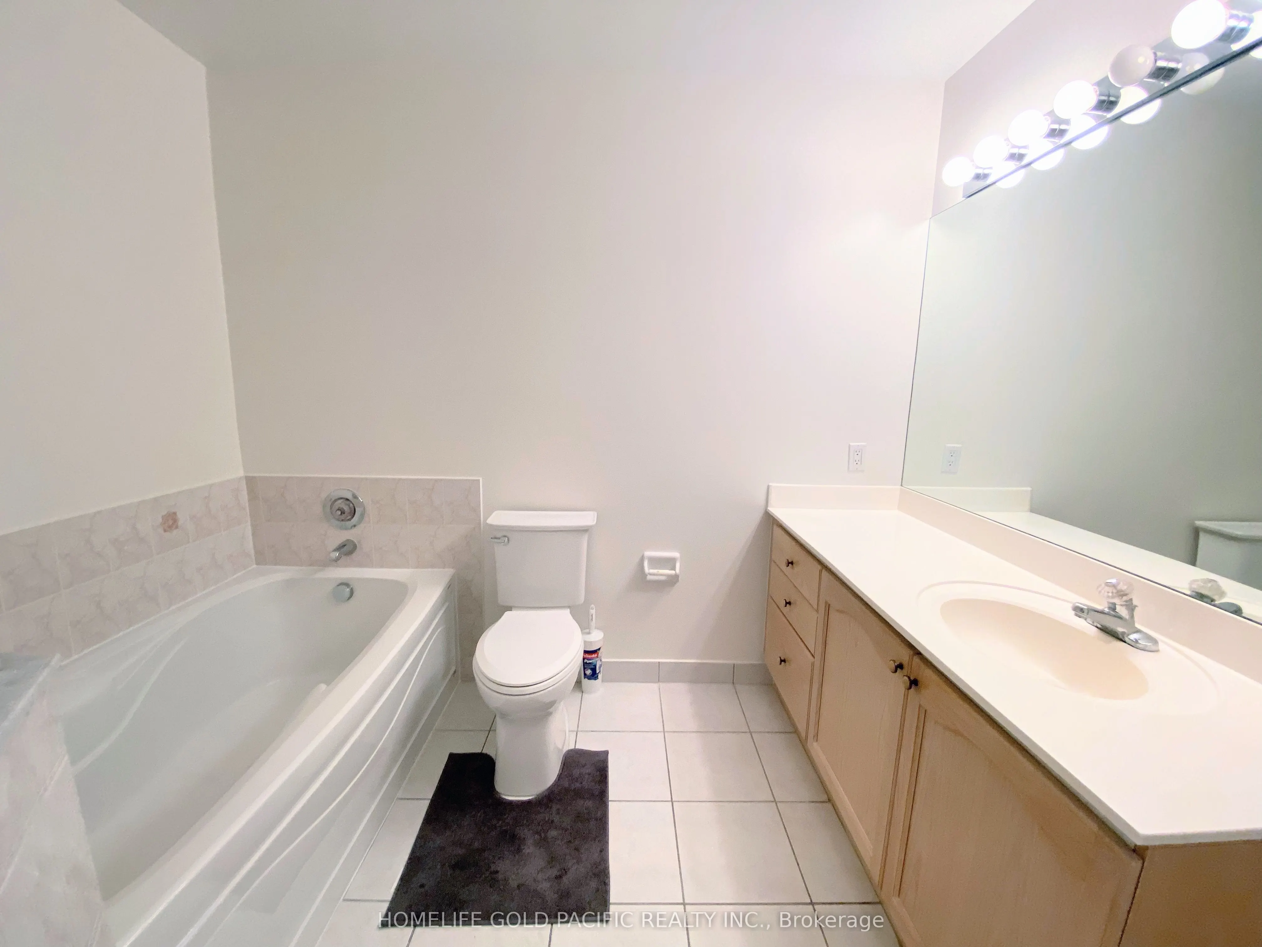 1881 McNicoll Avenue, #315