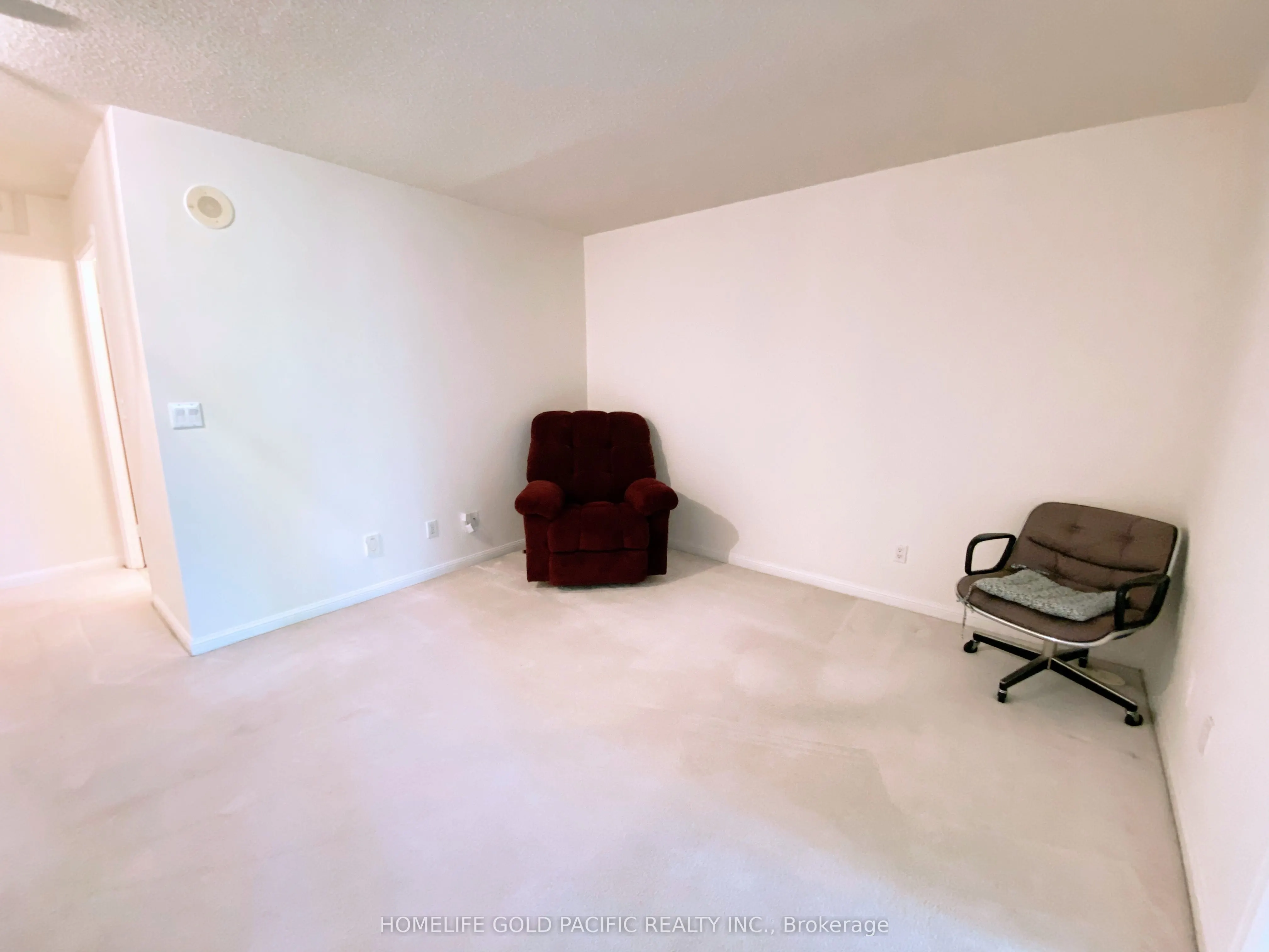1881 McNicoll Avenue, #315