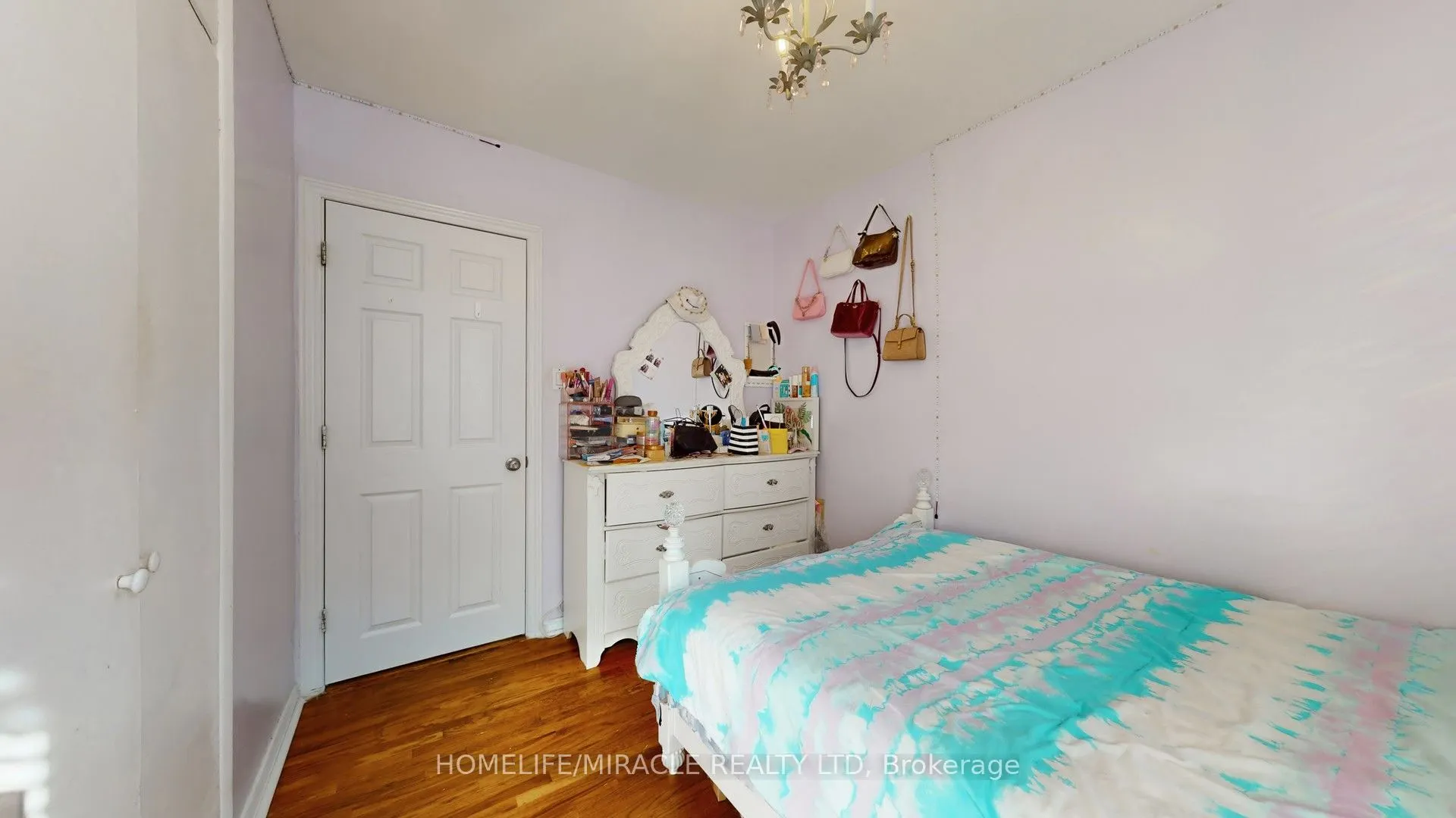 48 Frey Crescent