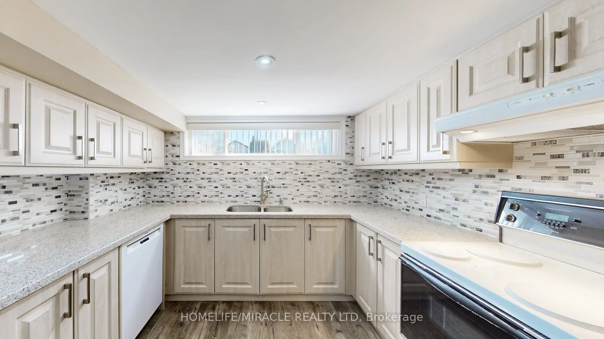 48 Frey Crescent