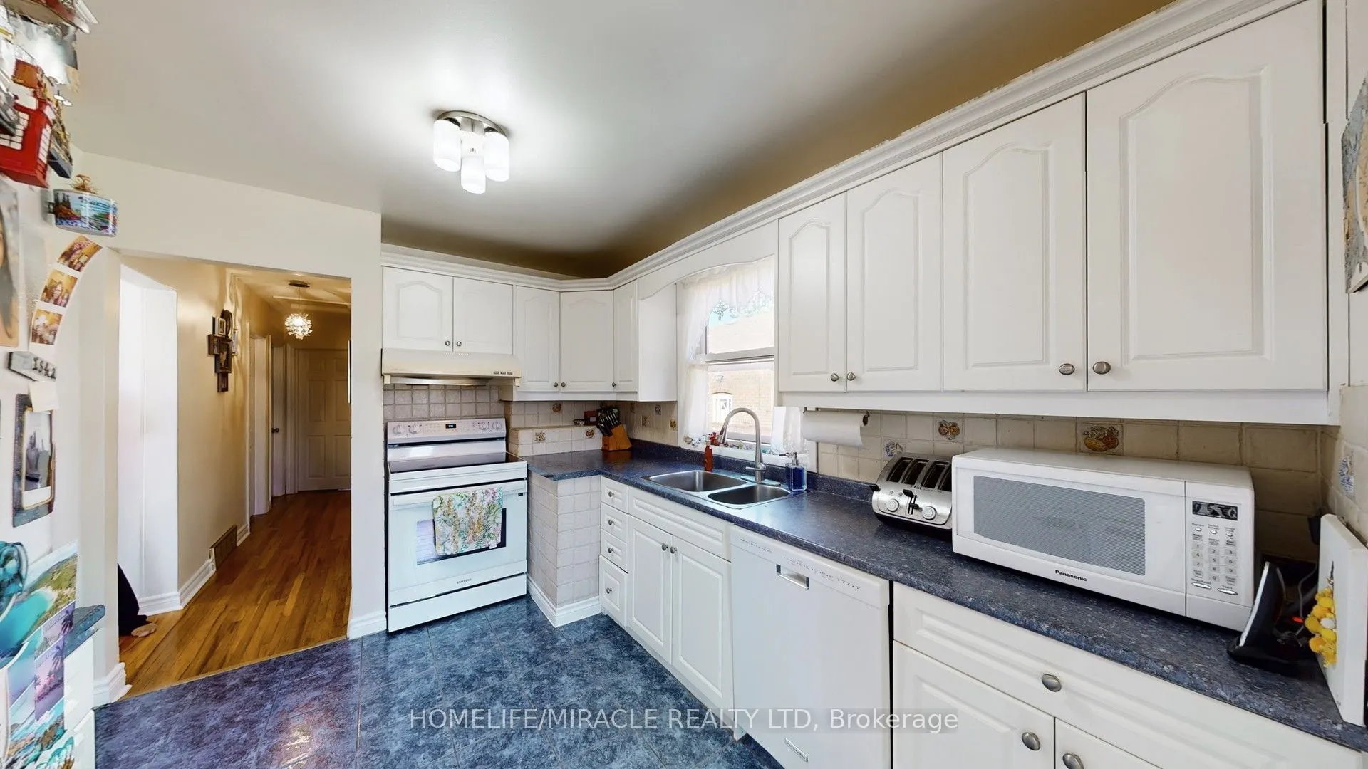 48 Frey Crescent