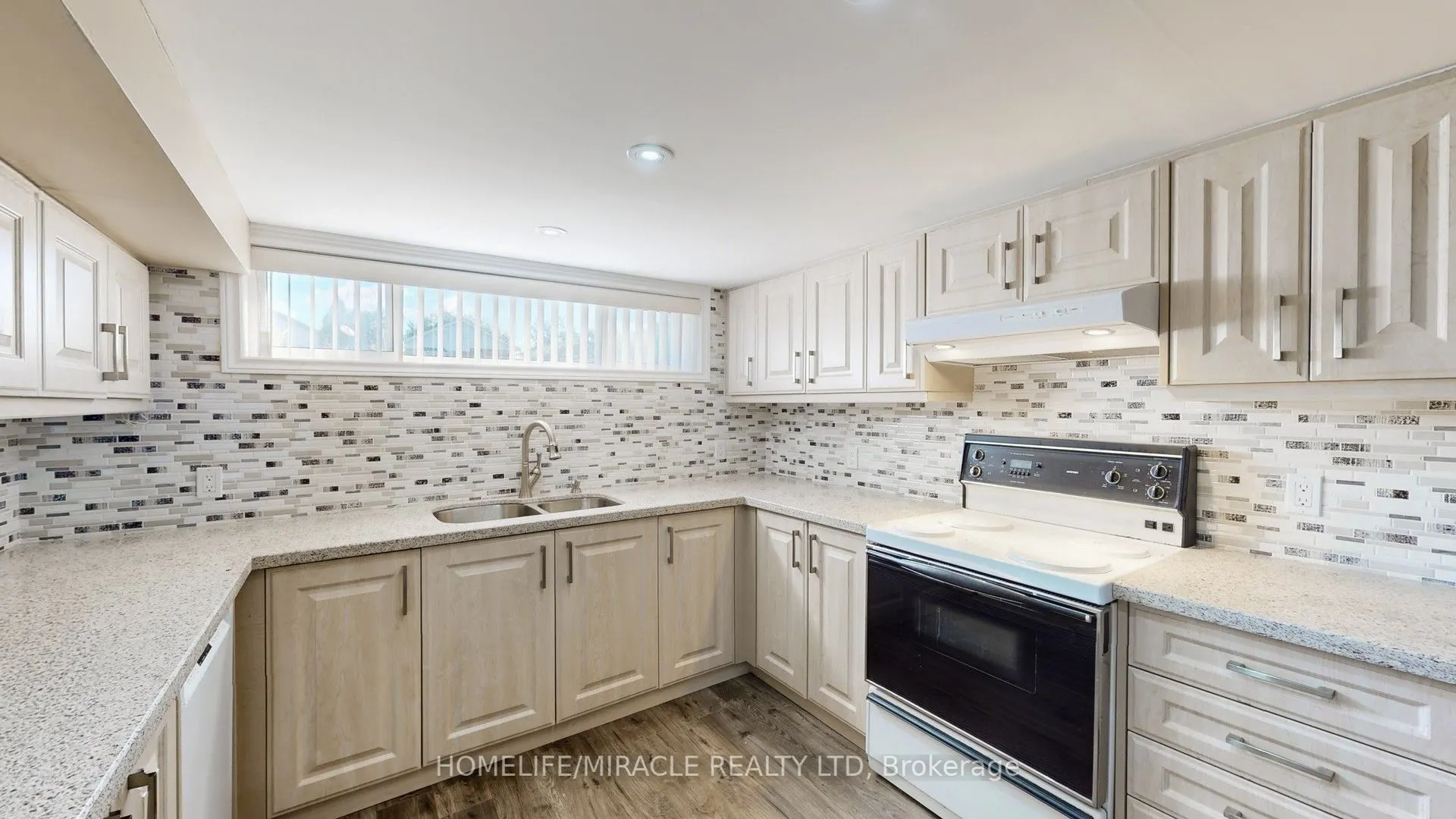 48 Frey Crescent
