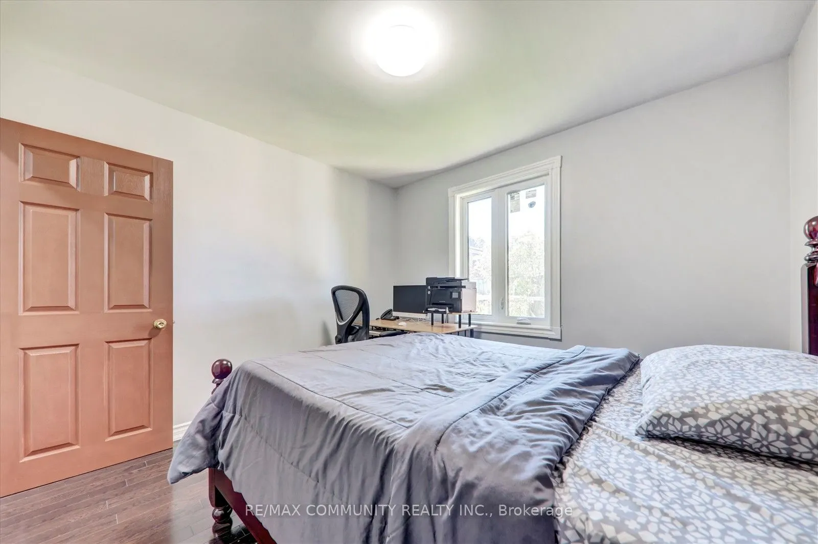 6 Barlow Road