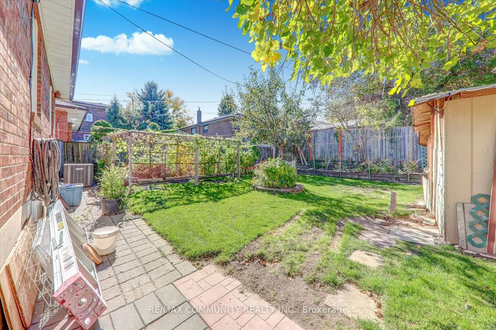 6 Barlow Road