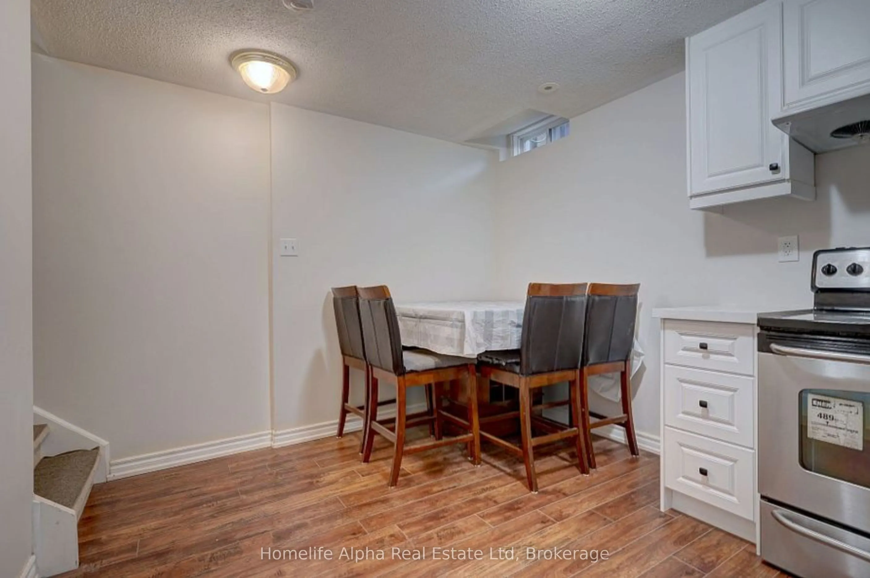 2798 Eglinton Avenue E, #6 BSMT