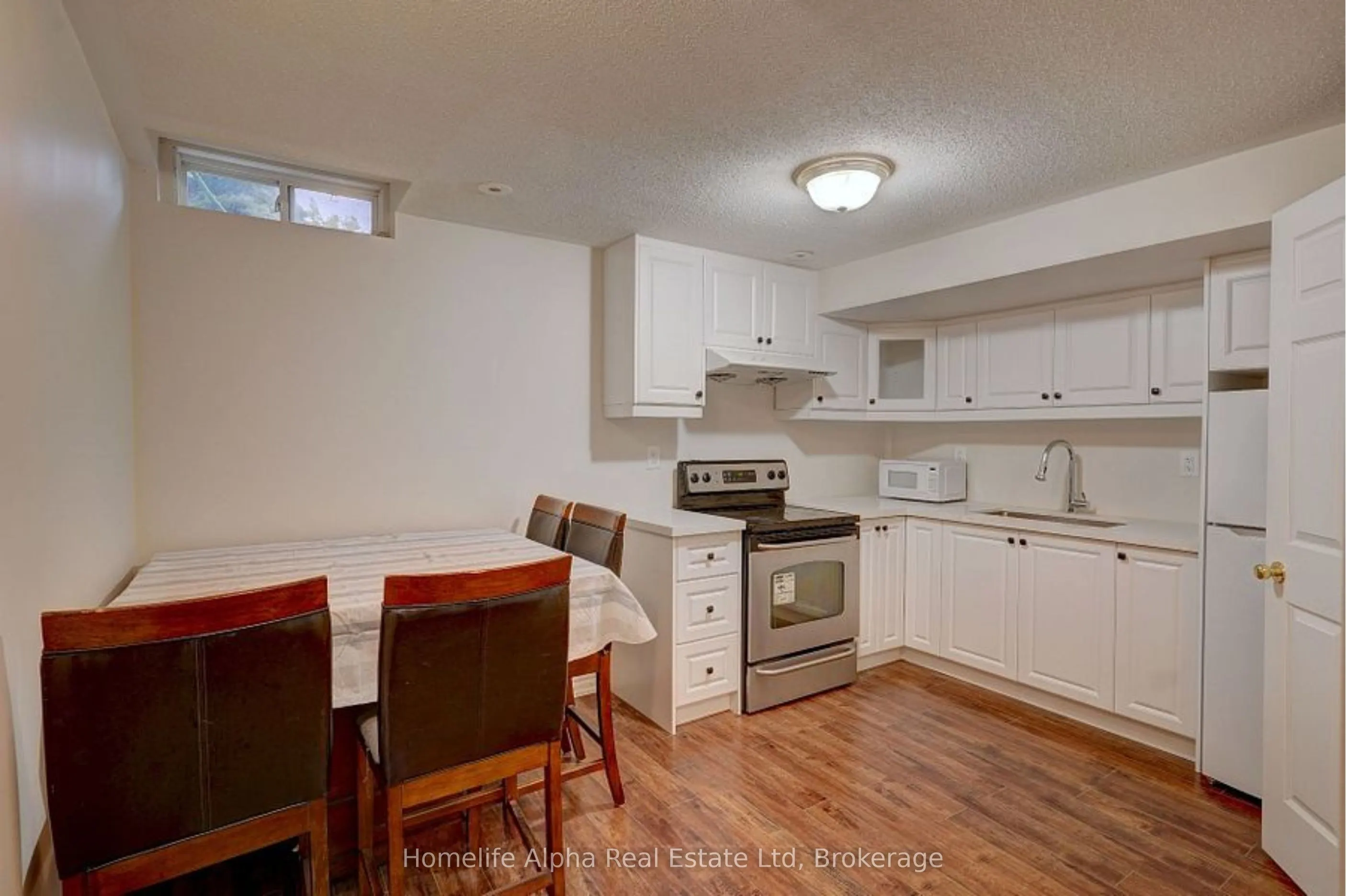 2798 Eglinton Avenue E, #6 BSMT