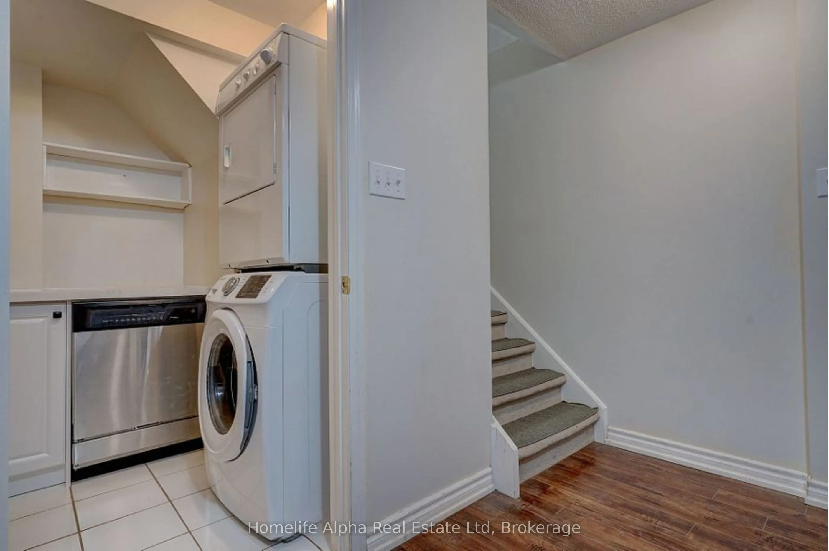 2798 Eglinton Avenue E, #6 BSMT