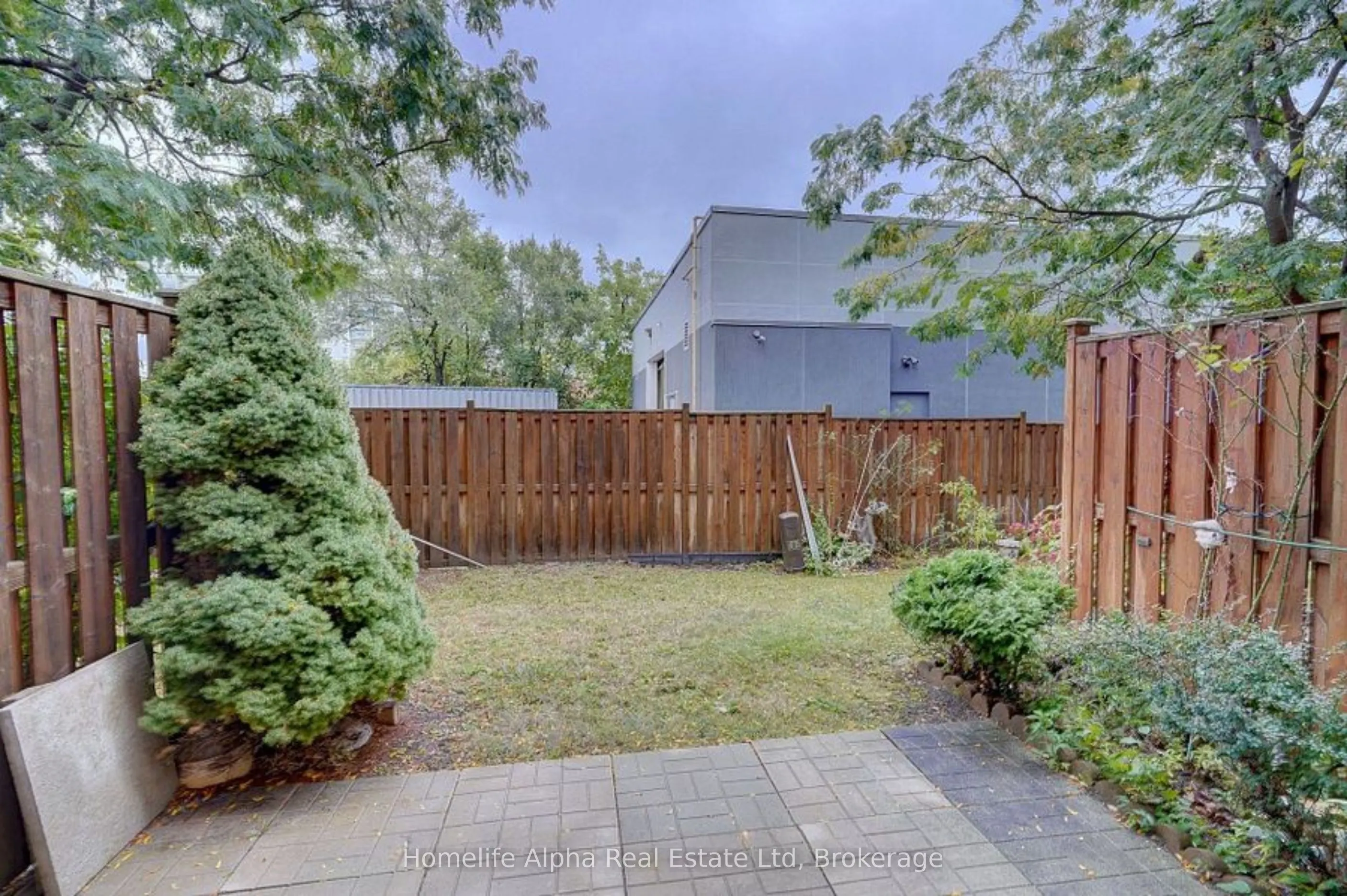 2798 Eglinton Avenue E, #6 BSMT