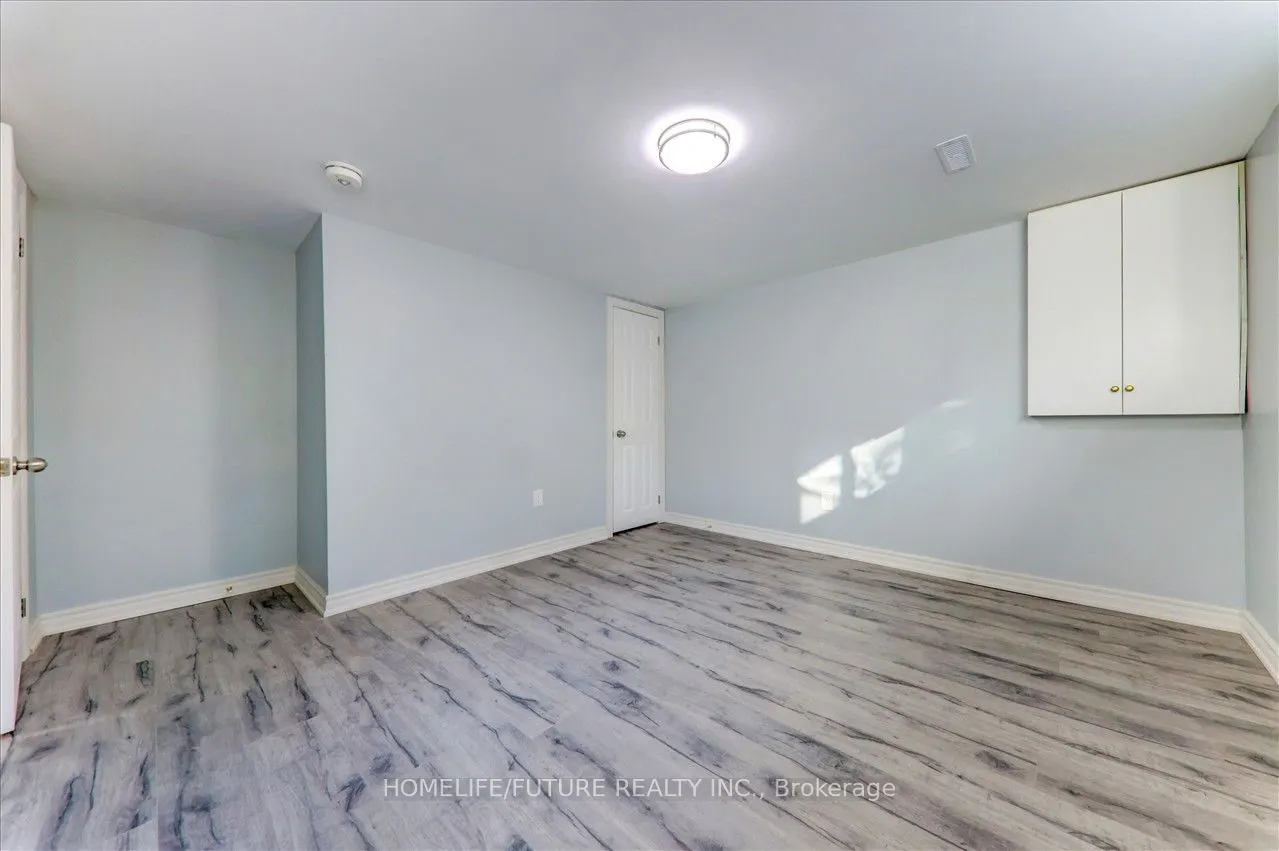 34 Oakmeadow Boulevard, #Bsmt