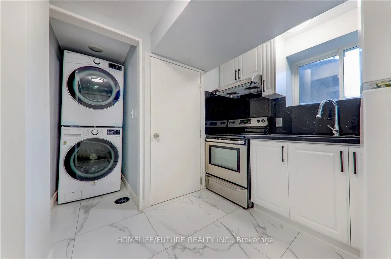 34 Oakmeadow Boulevard, #Bsmt