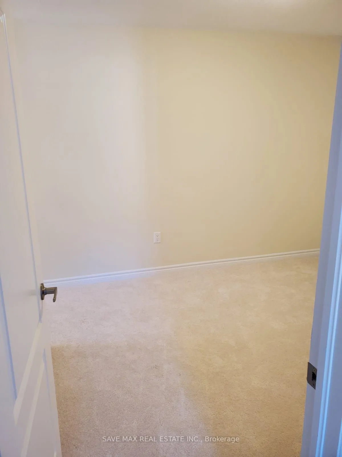 19 Petley Street, #19