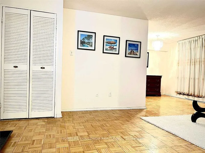 2721 Victoria Park Avenue, #1004