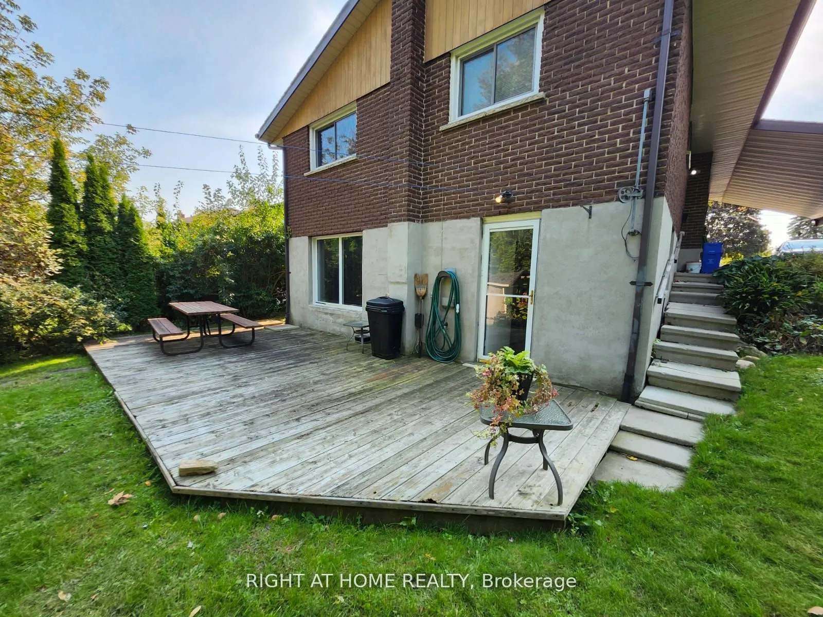 350 Hillcroft Street, #Bsmt