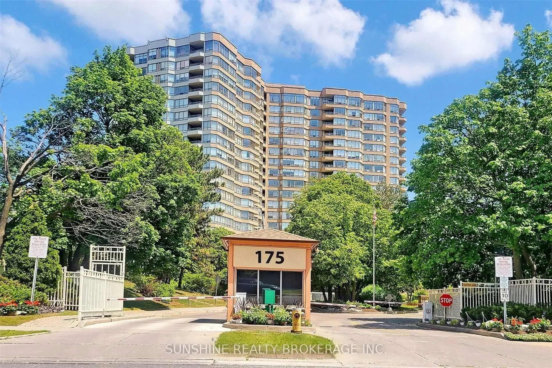 175 Bamburgh Circle, #309