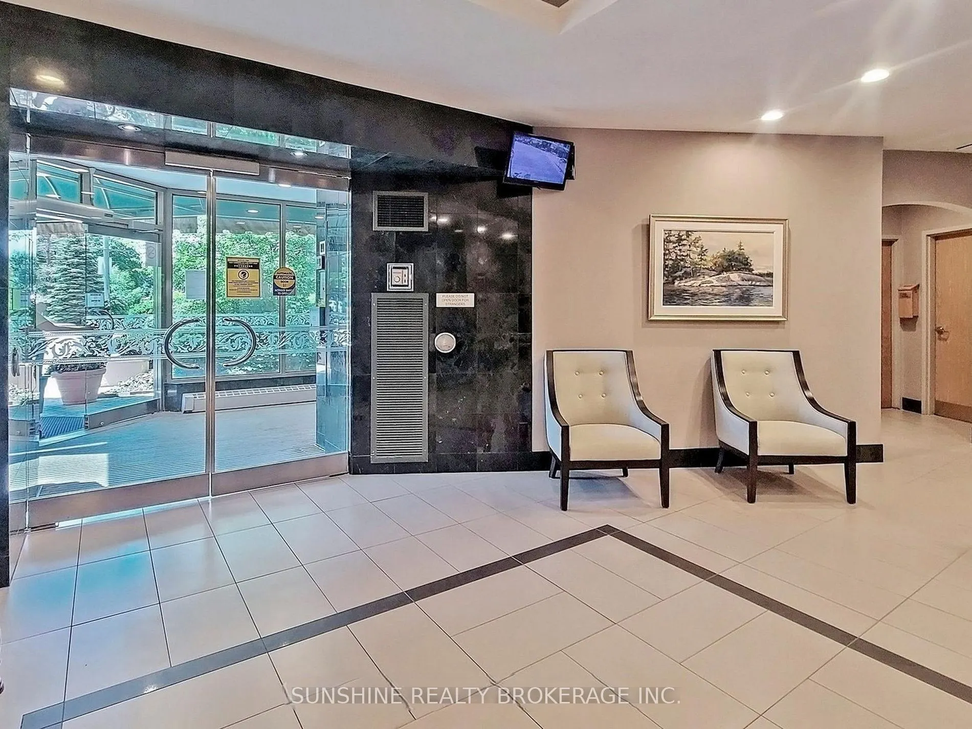175 Bamburgh Circle, #309