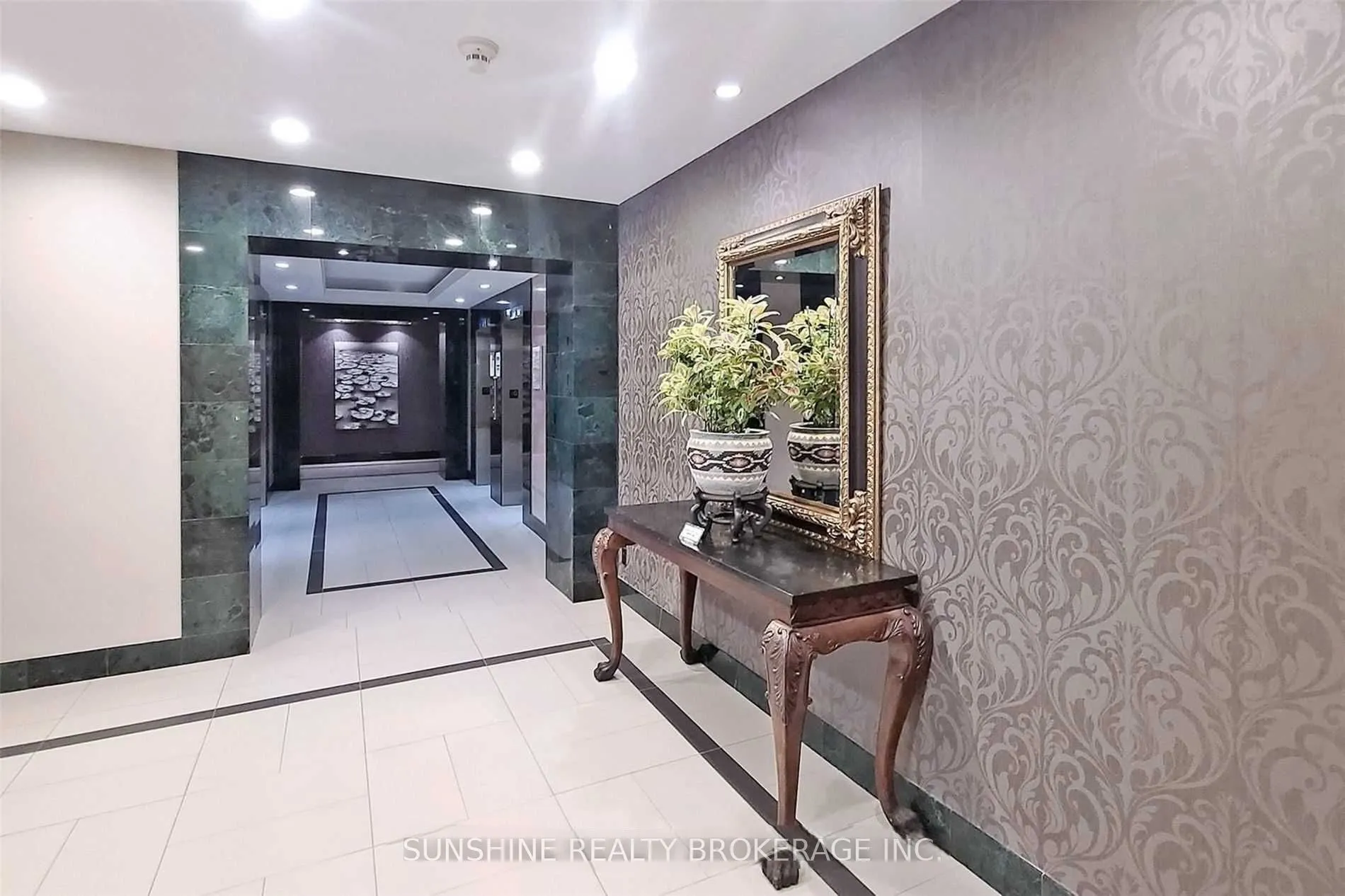 175 Bamburgh Circle, #309