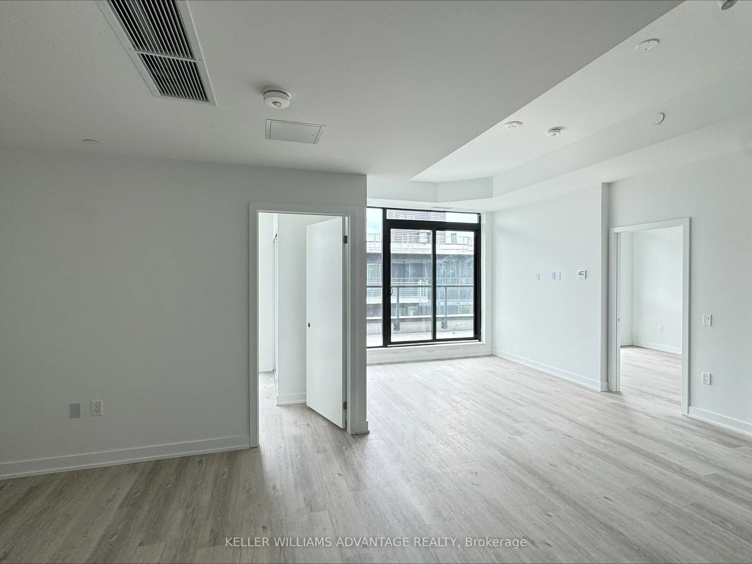 1604 Charles Street E, #PH-511 B