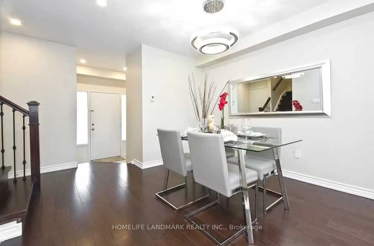 81 Hawkshead Crescent