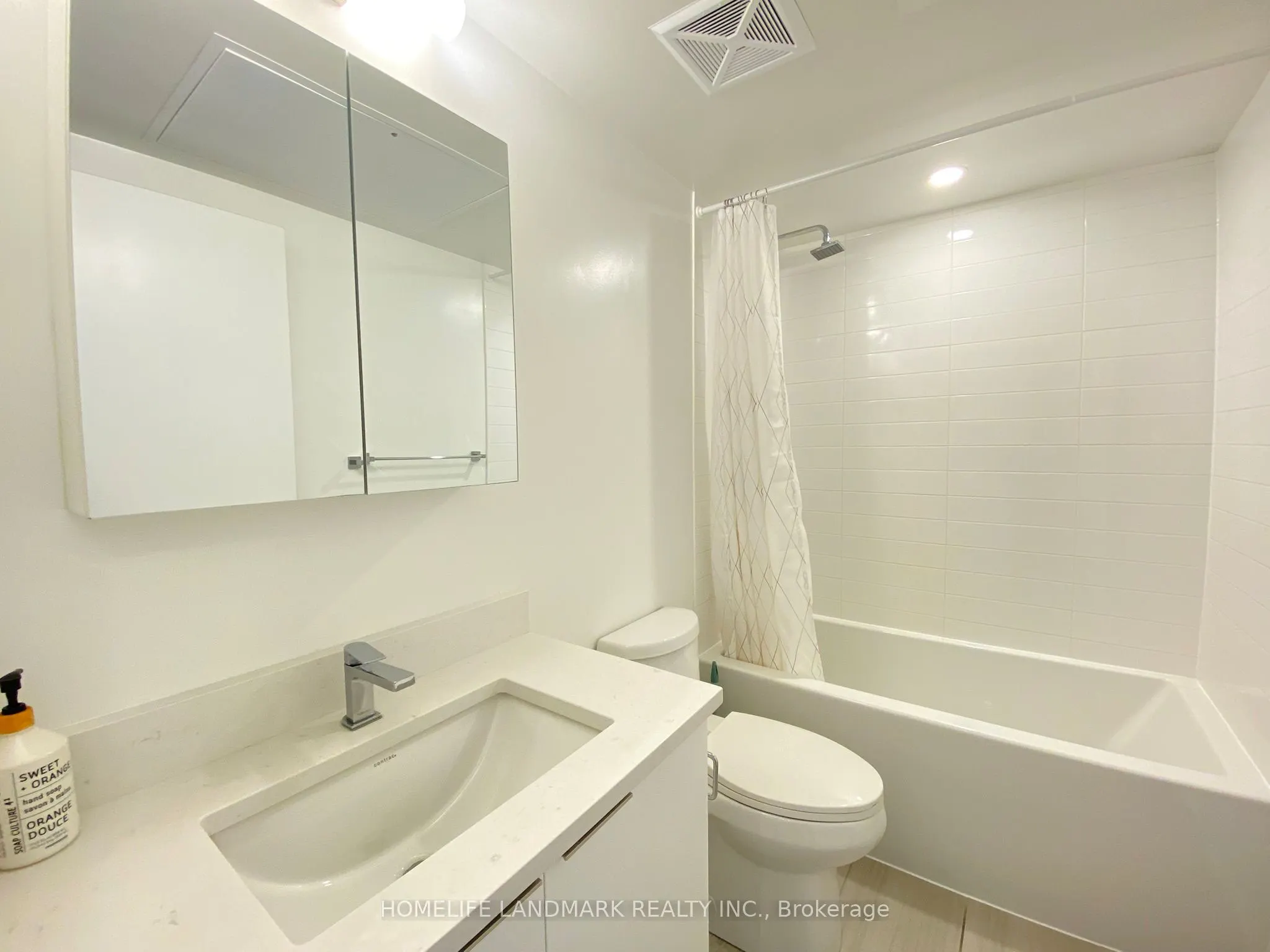 2031 Kennedy Road, #2323