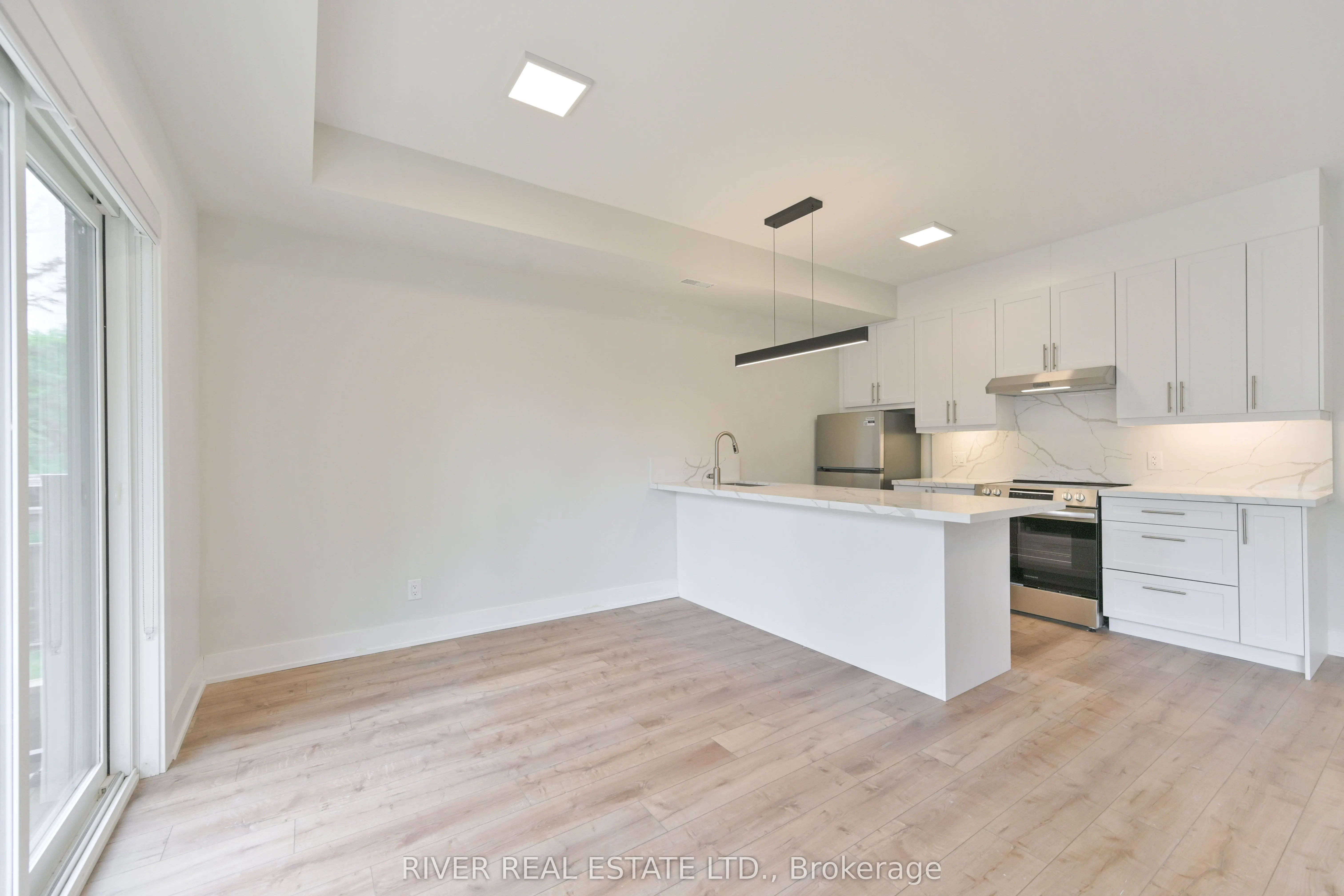 2420 Gerrard Street E, #2