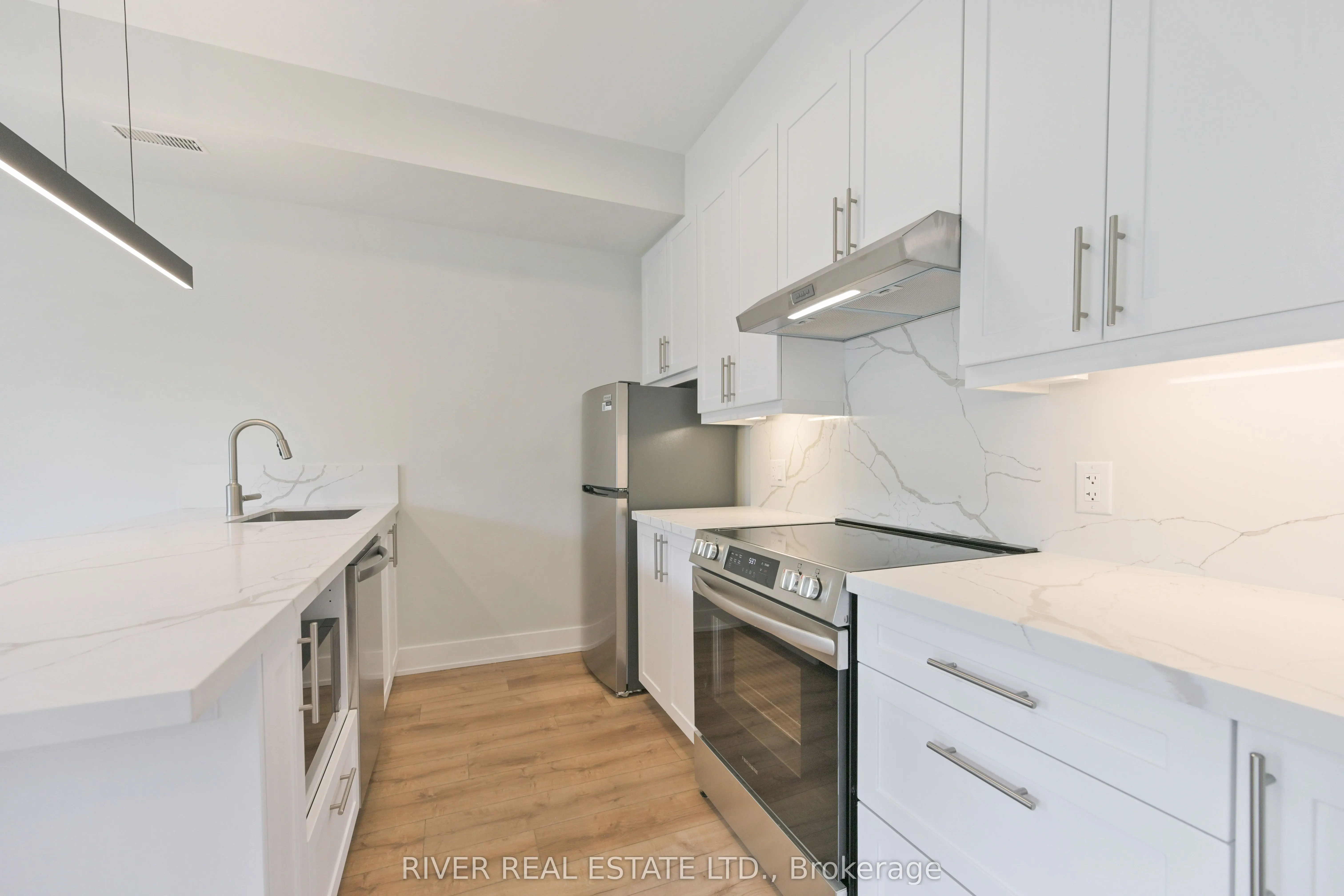 2420 Gerrard Street E, #2