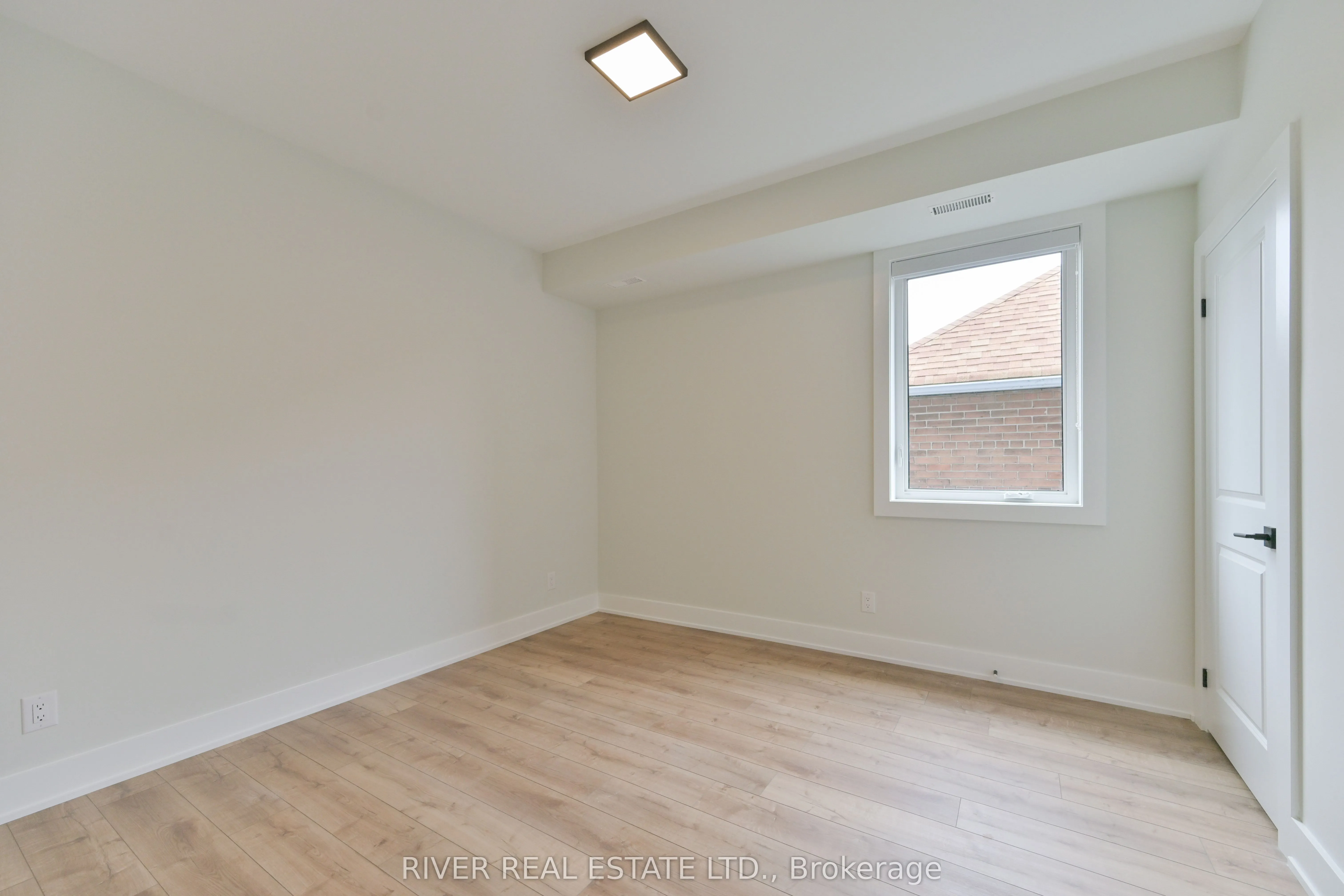 2420 Gerrard Street E, #2