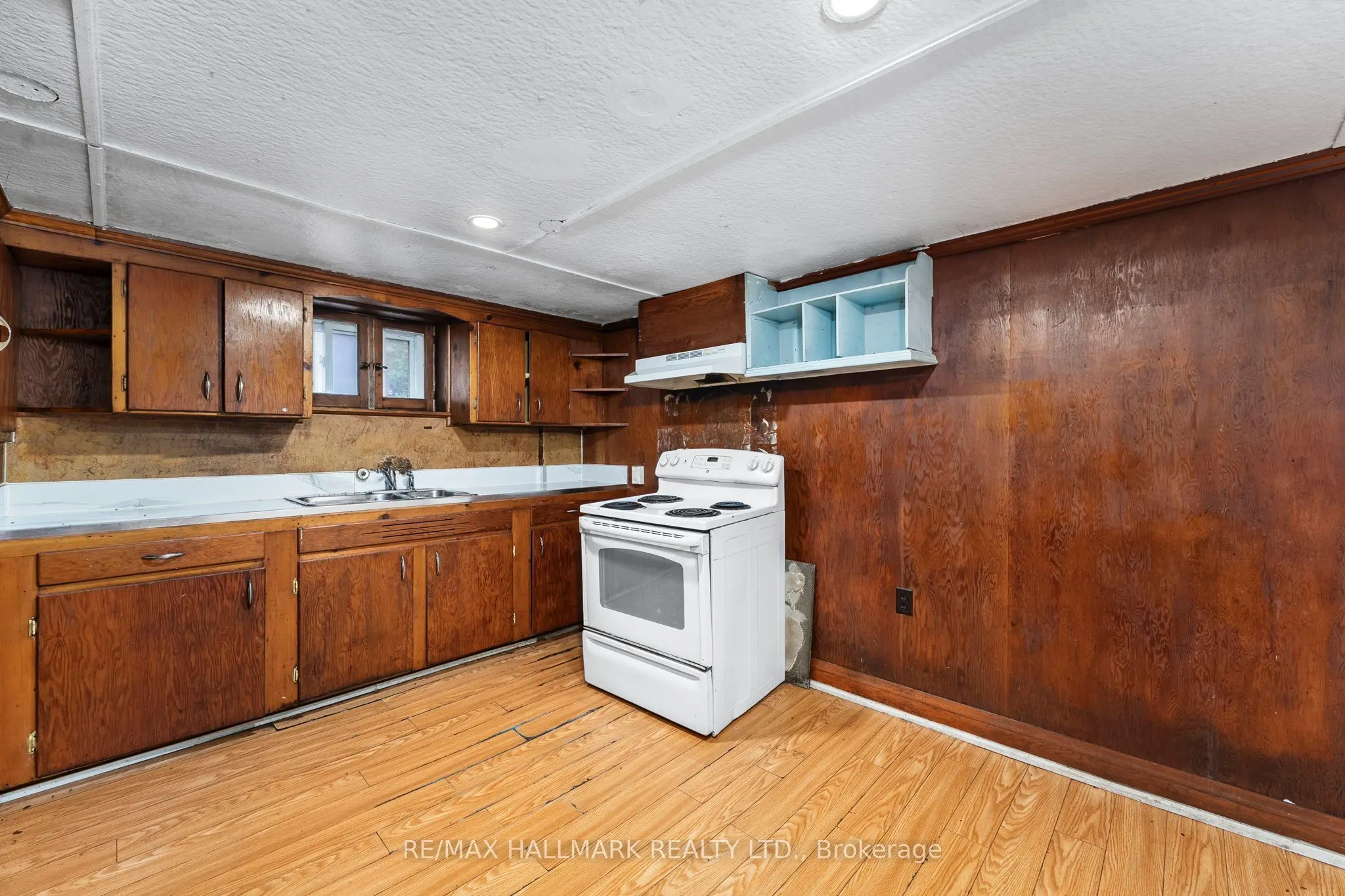 21 Plaxton Drive