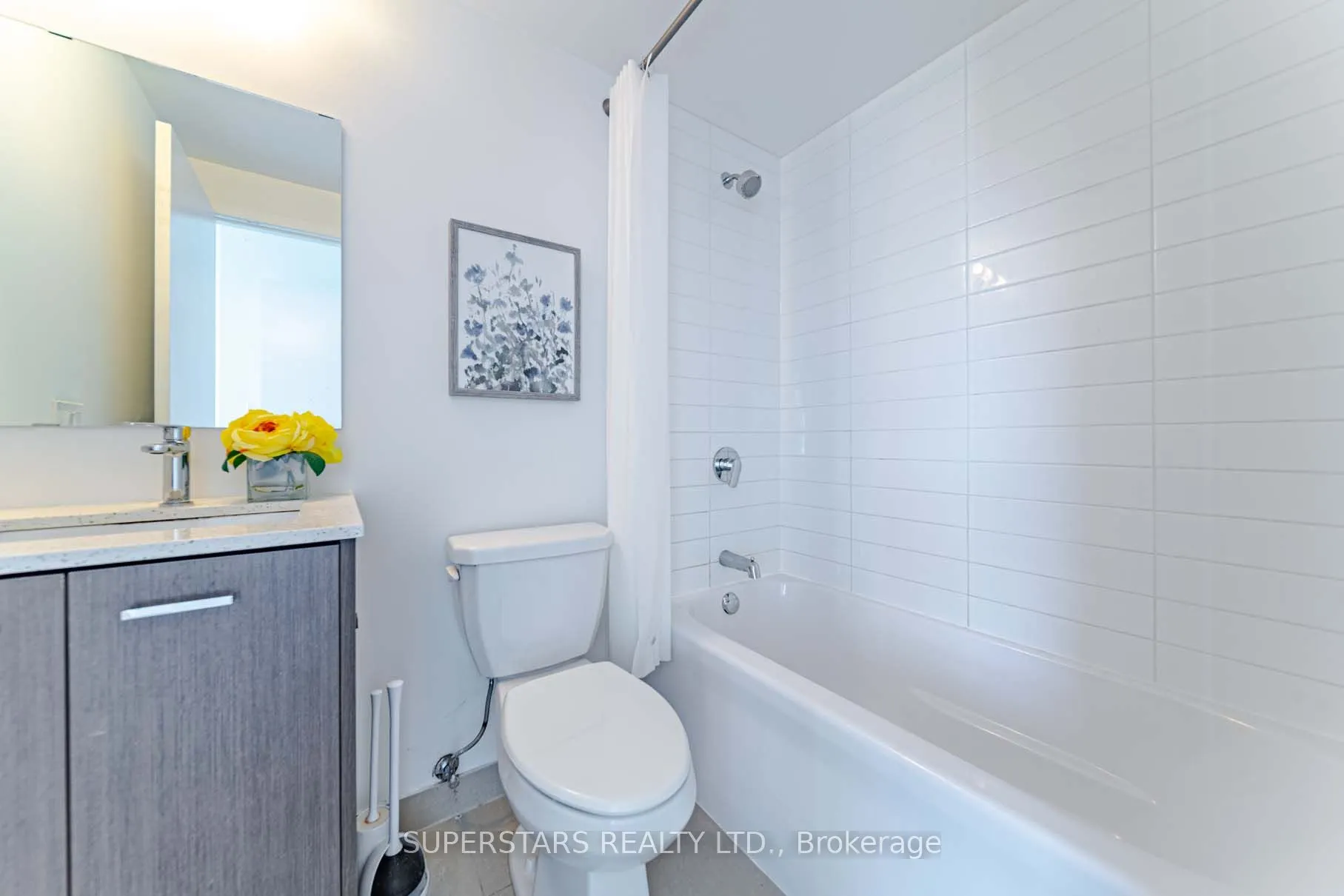 2100 Bridletowne Circle, #305