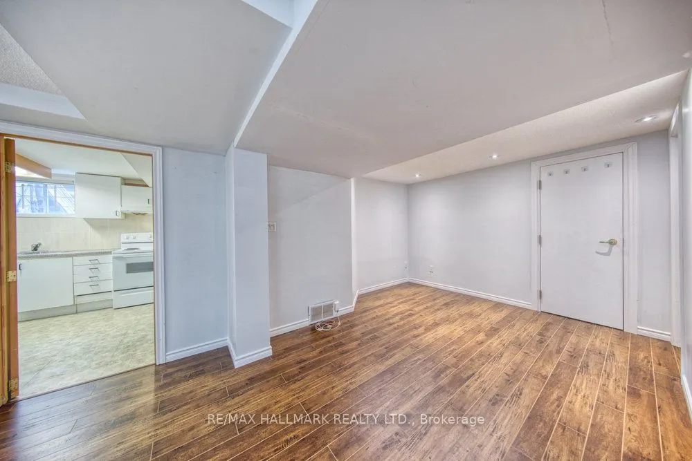 31 Glen Muir Drive