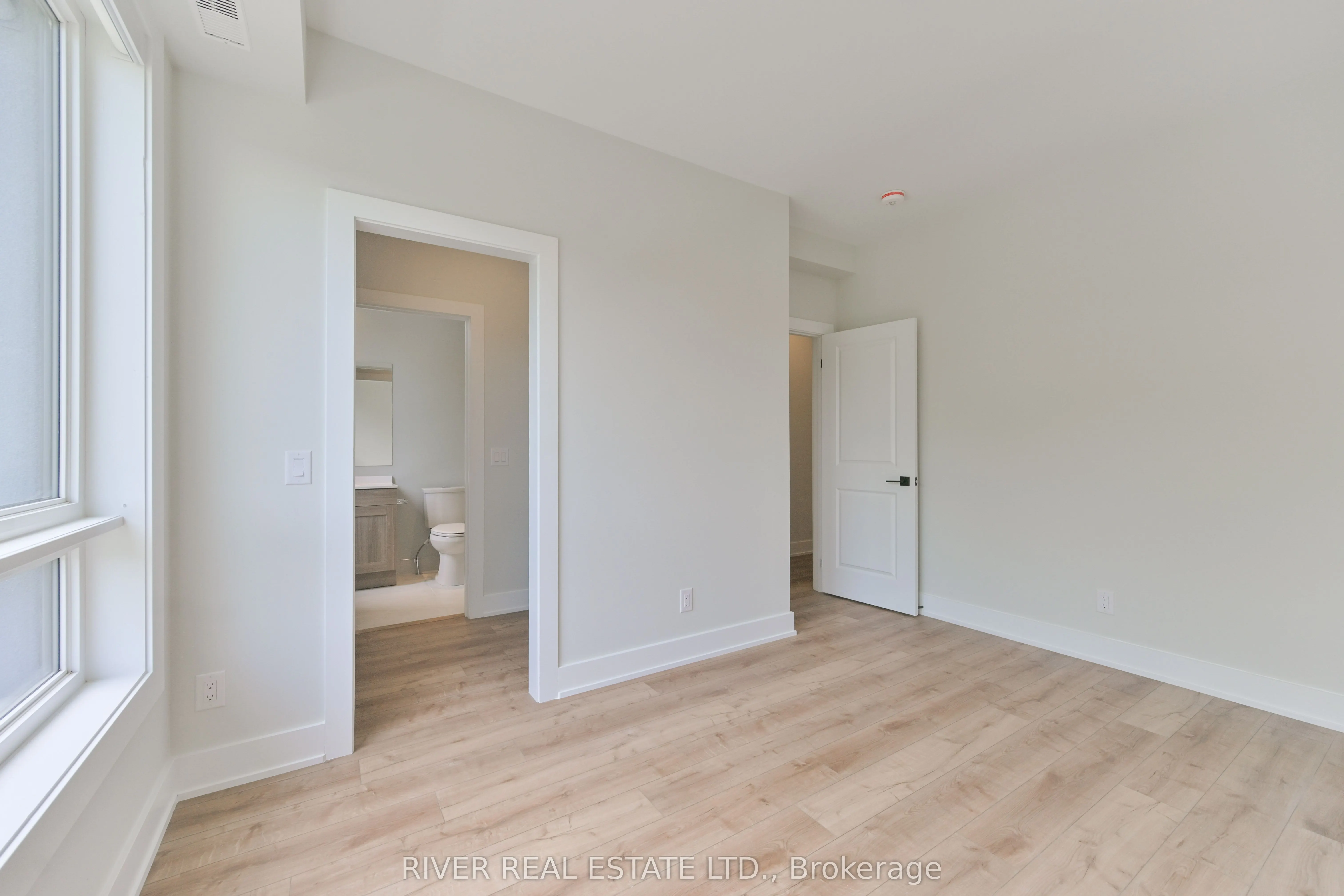2420 Gerrard Street E, #3