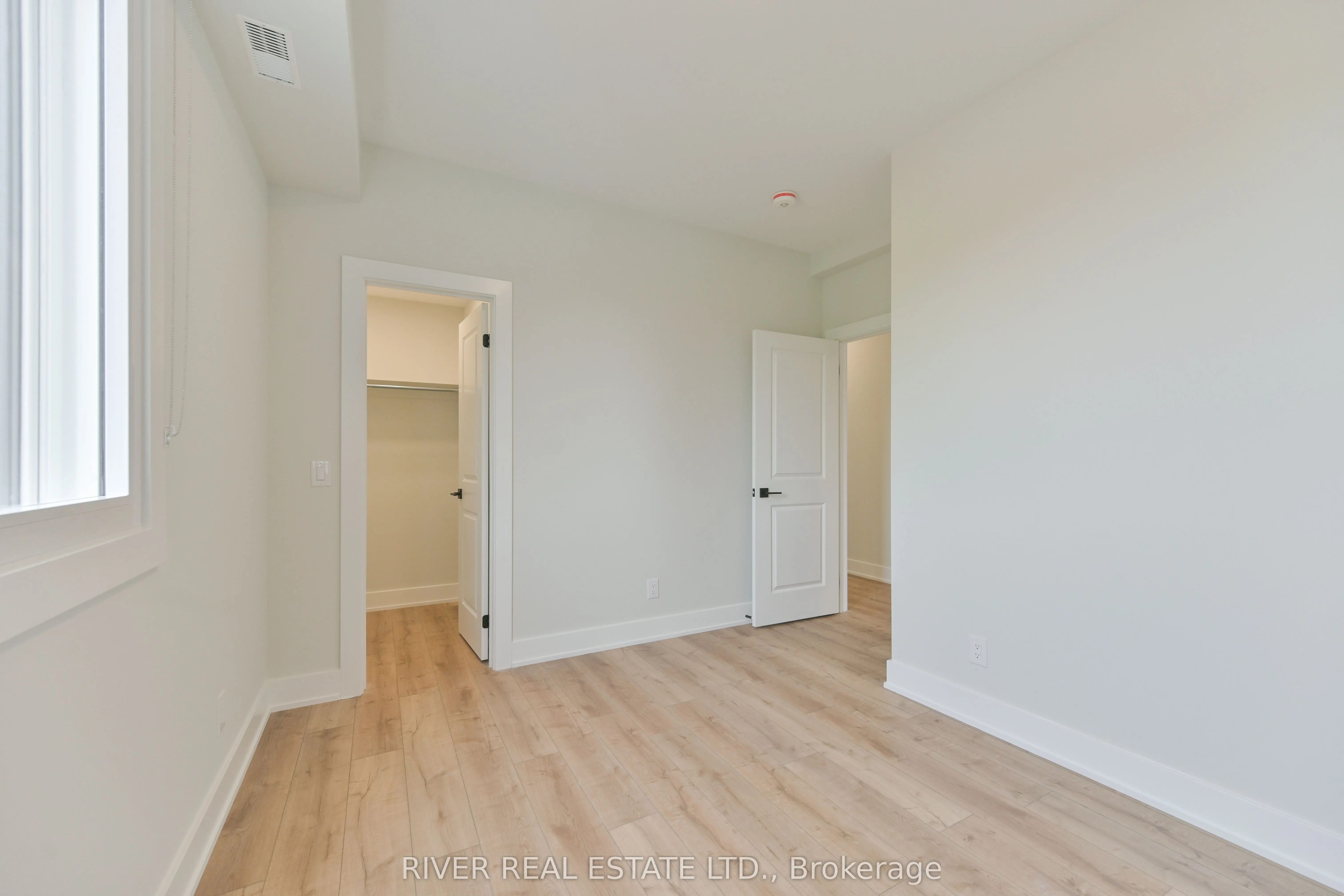 2420 Gerrard Street E, #3