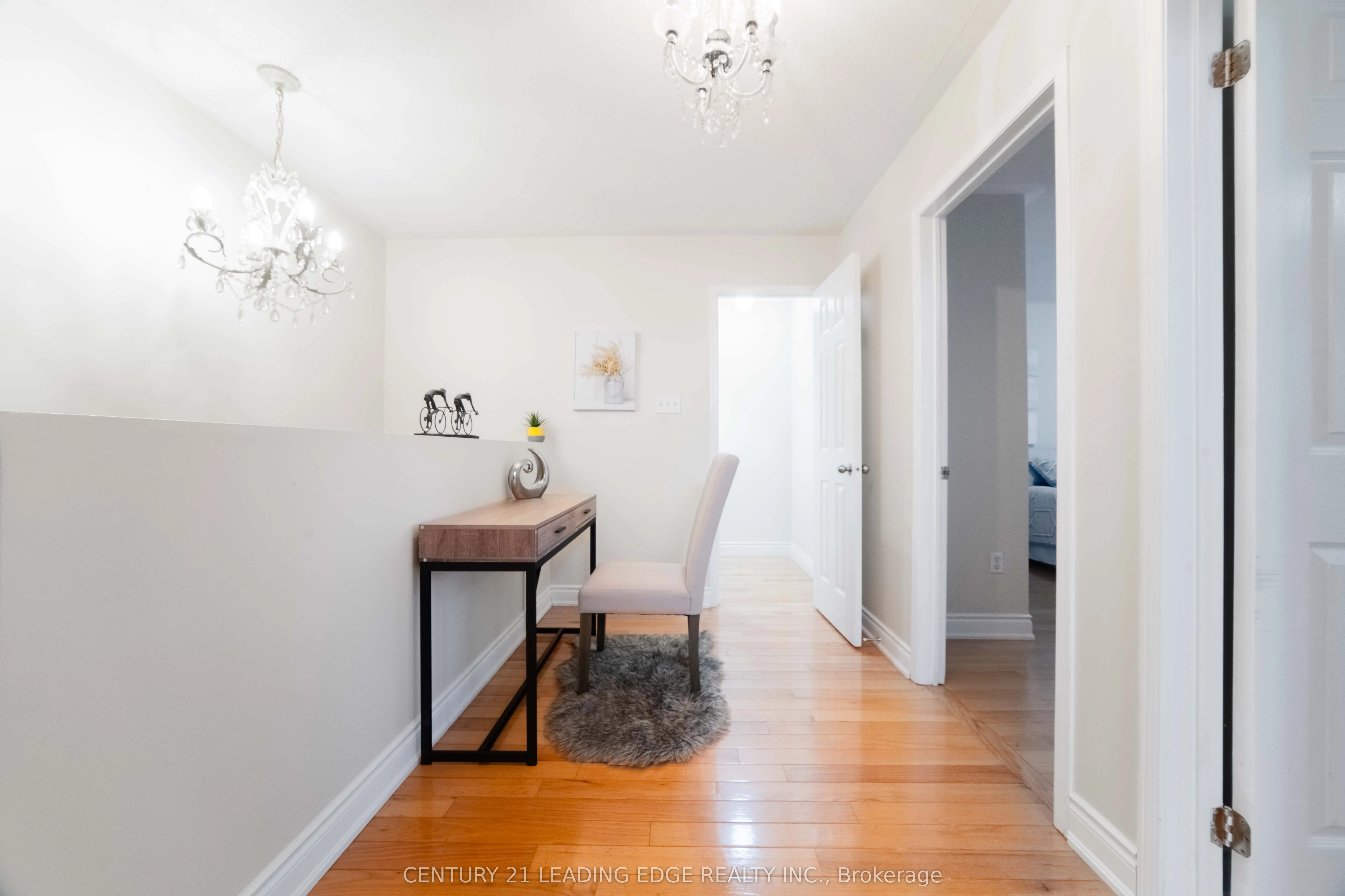 4 Glacier Crescent