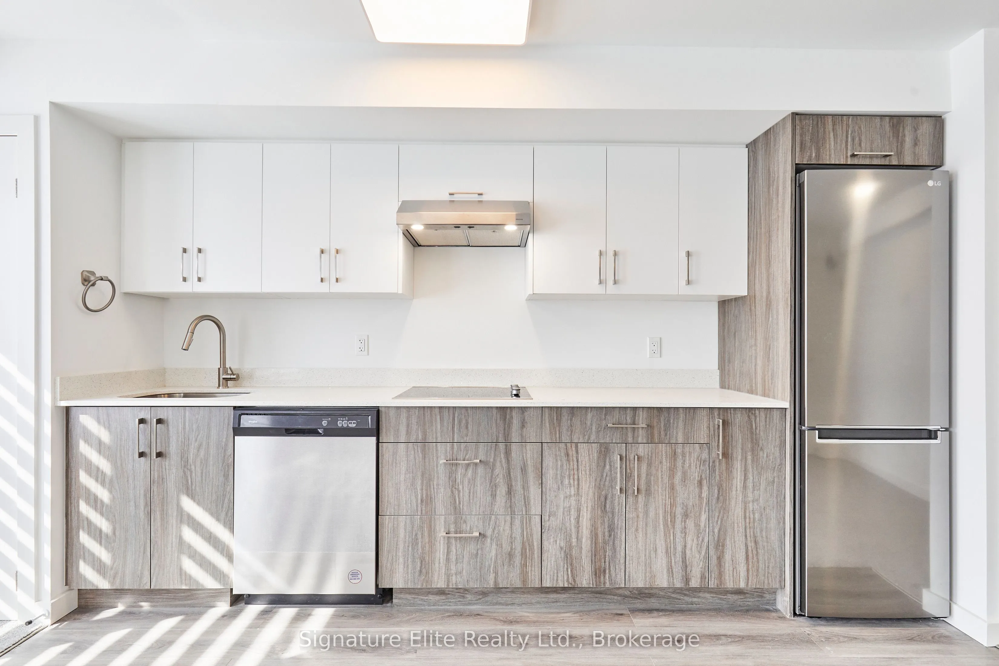 45 Connaught Avenue, #305