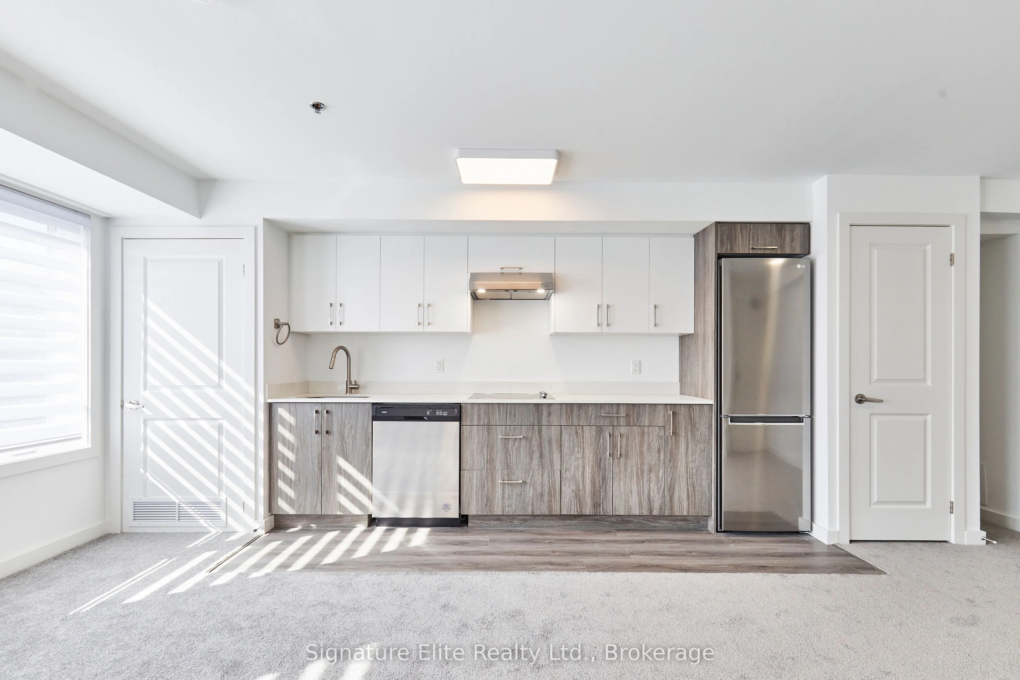 45 Connaught Avenue, #305