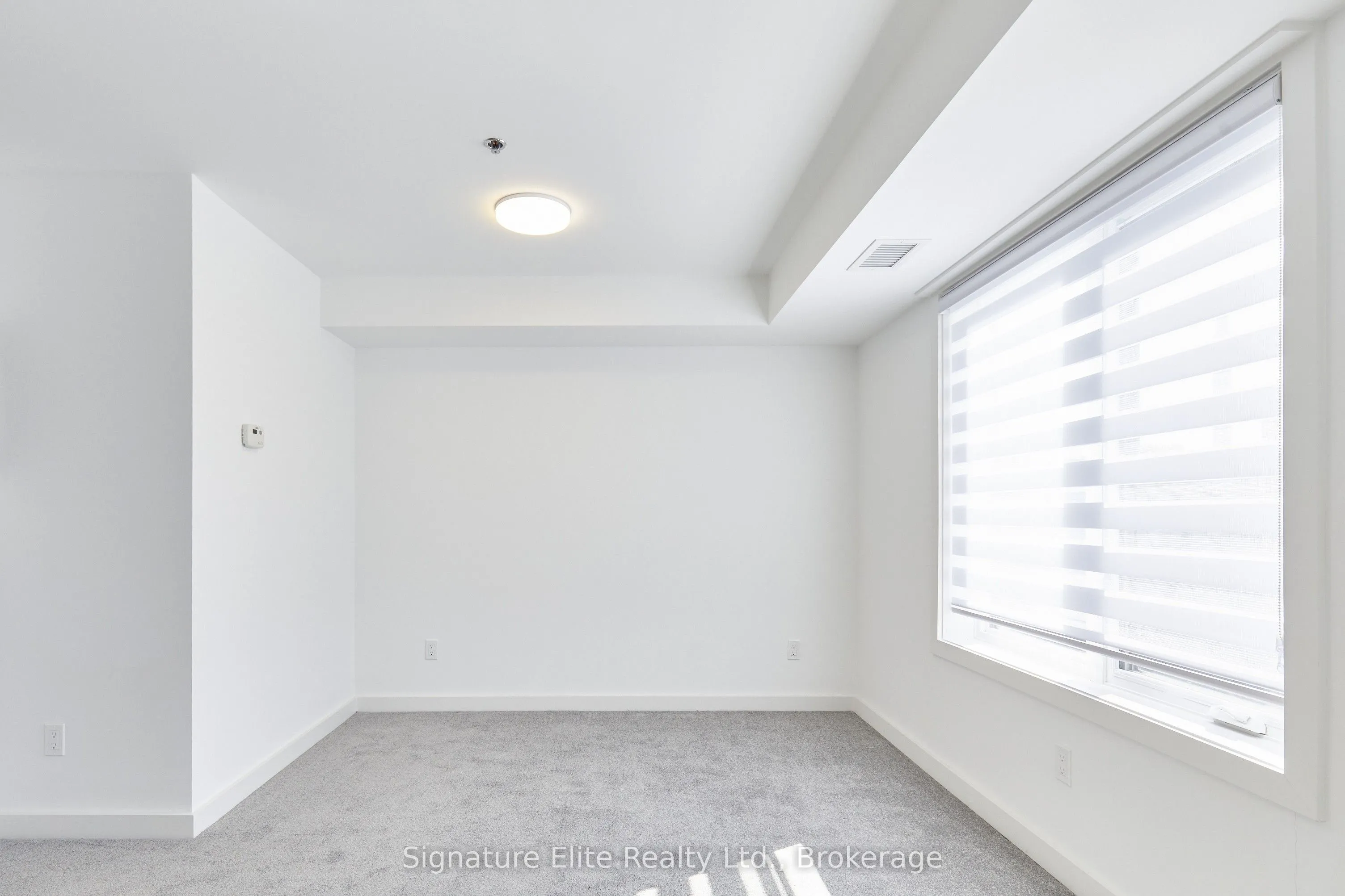 45 Connaught Avenue, #305