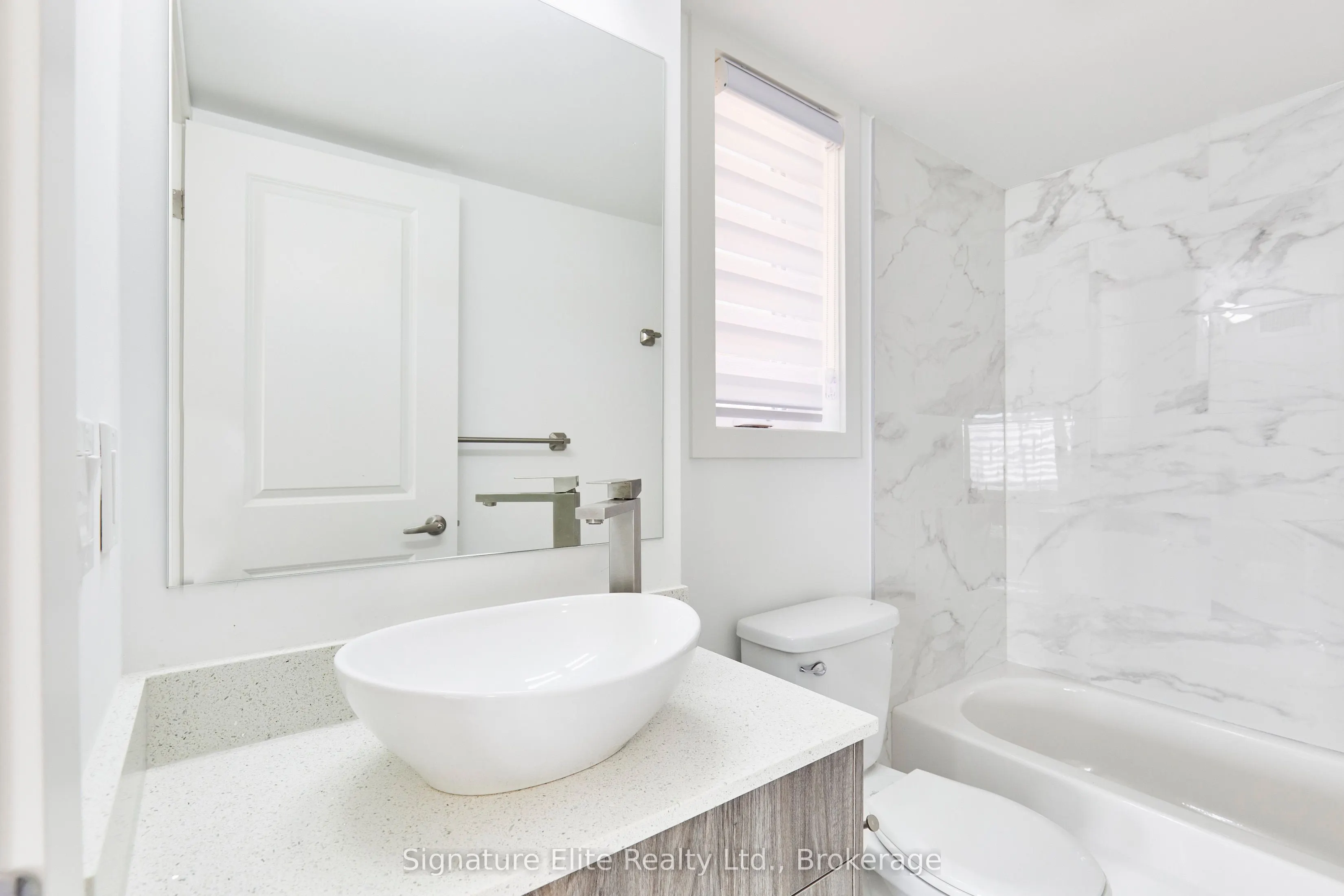 45 Connaught Avenue, #305