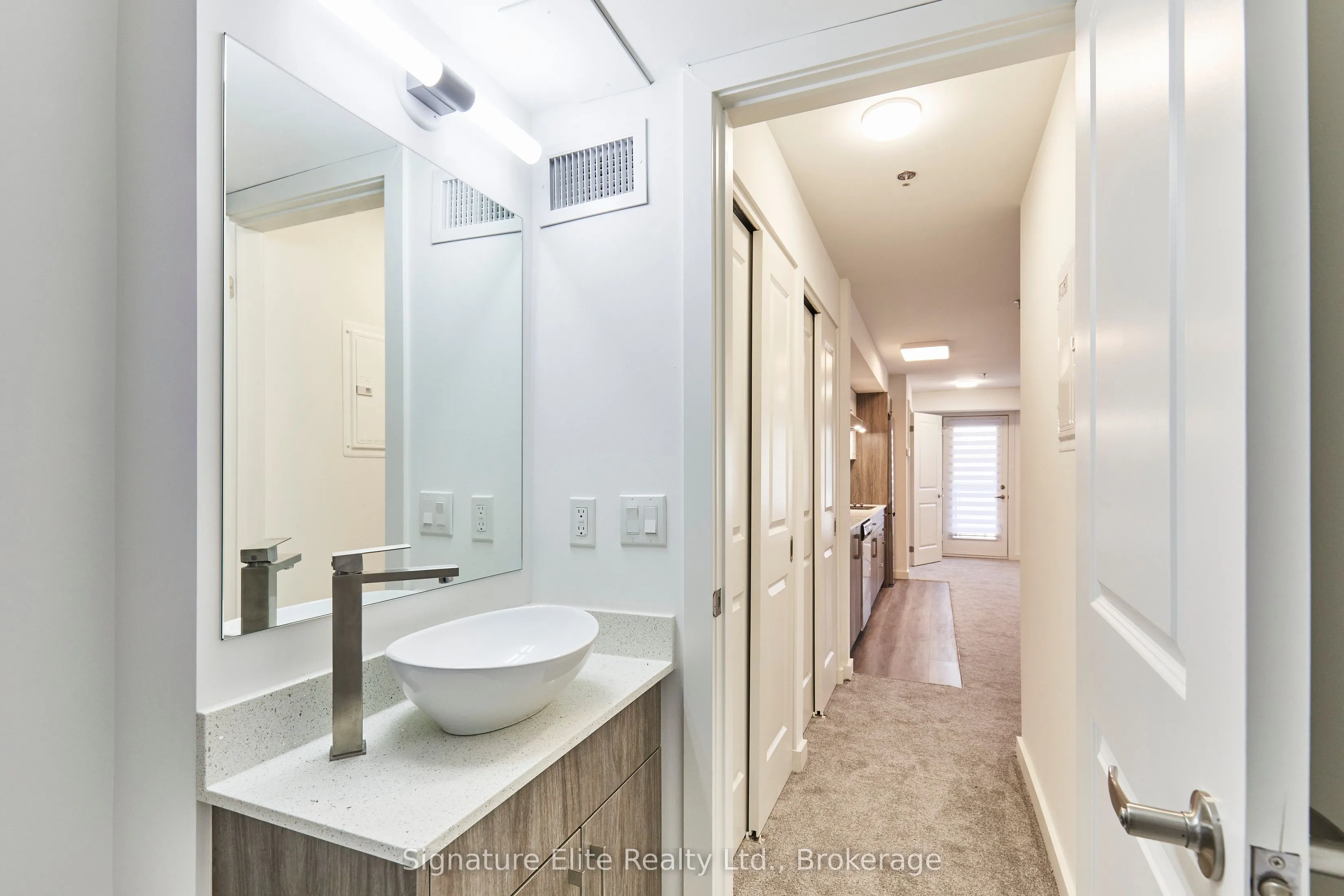 45 Connaught Avenue, #404