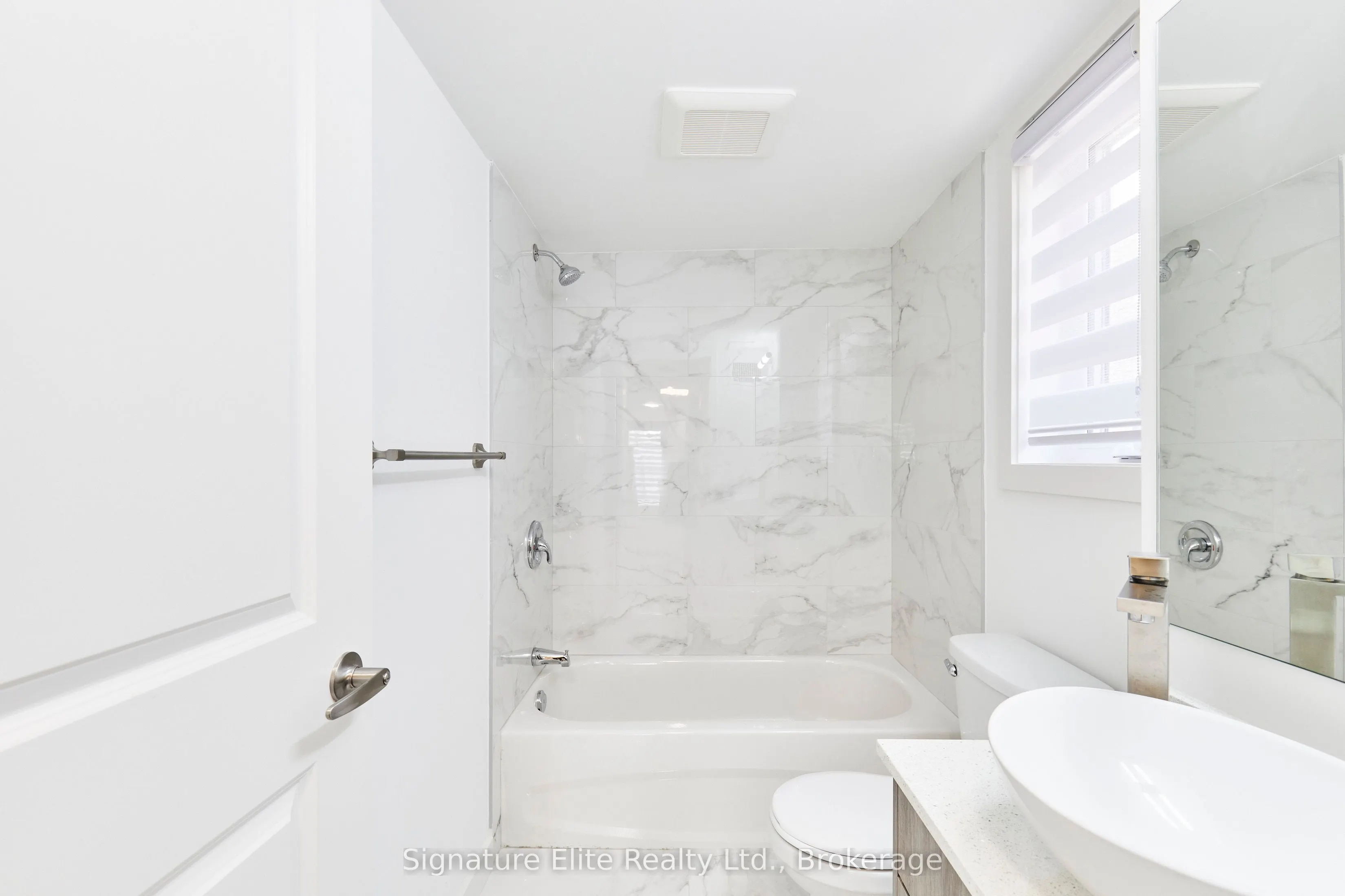 45 Connaught Avenue, #404